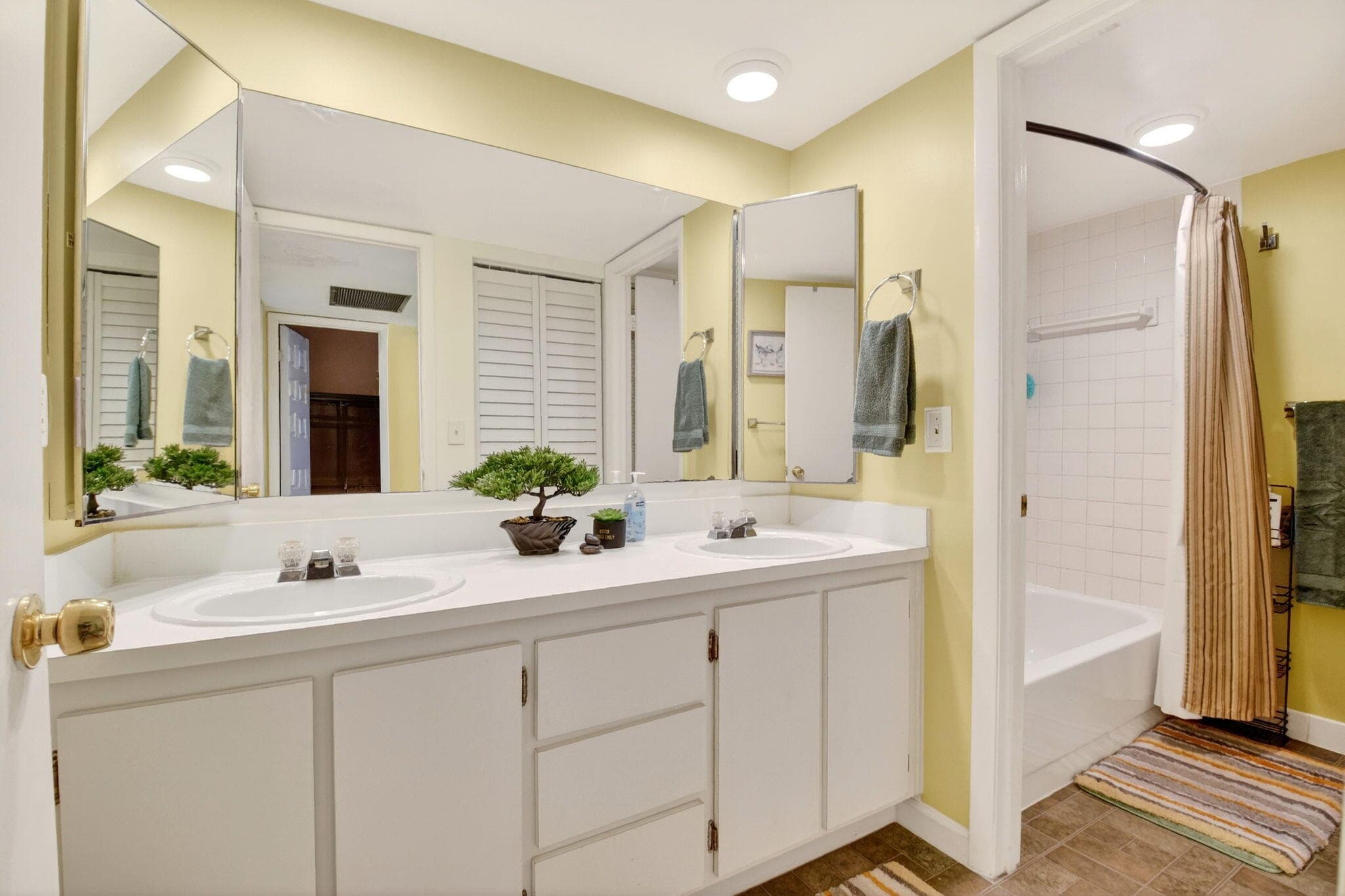 1545 W Forest Lakes Circle W B, West Palm Beach, FL 33406 — photo 31 of 51