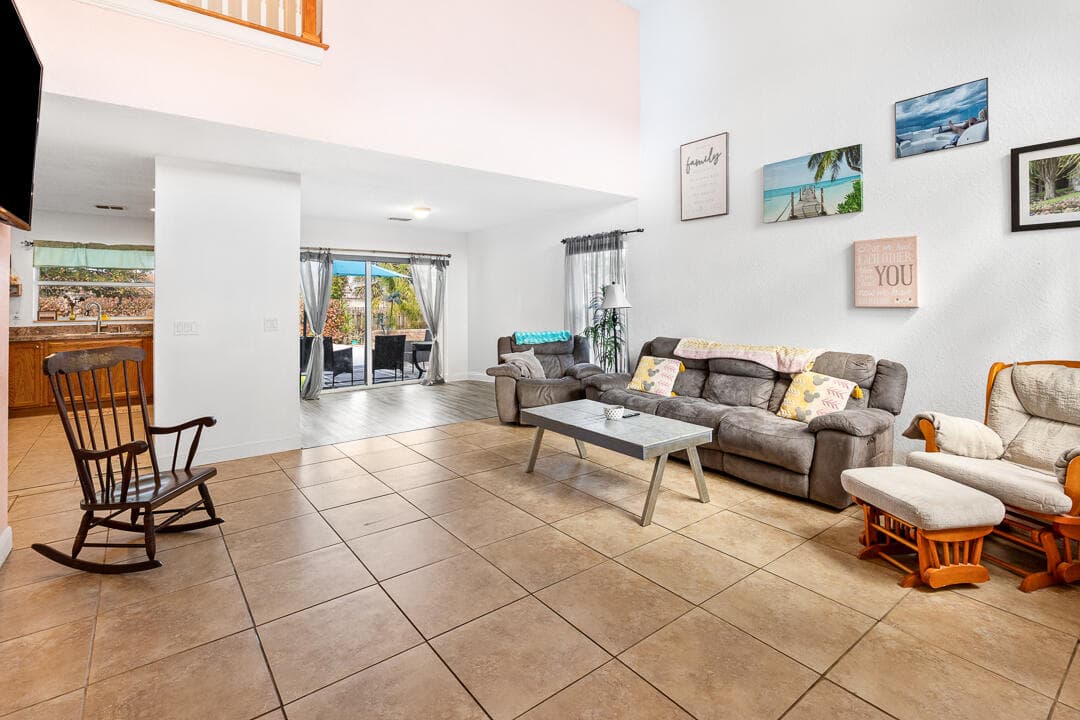 677 NW Marion Avenue, Port St. Lucie, FL 34983 — photo 9 of 35