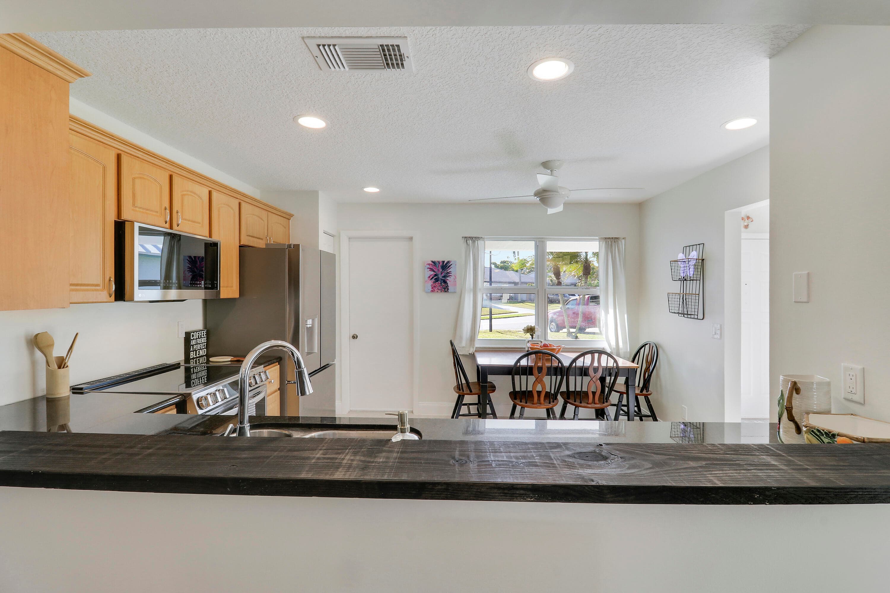 125 Arrowhead Circle, Jupiter, FL 33458 — photo 7 of 32