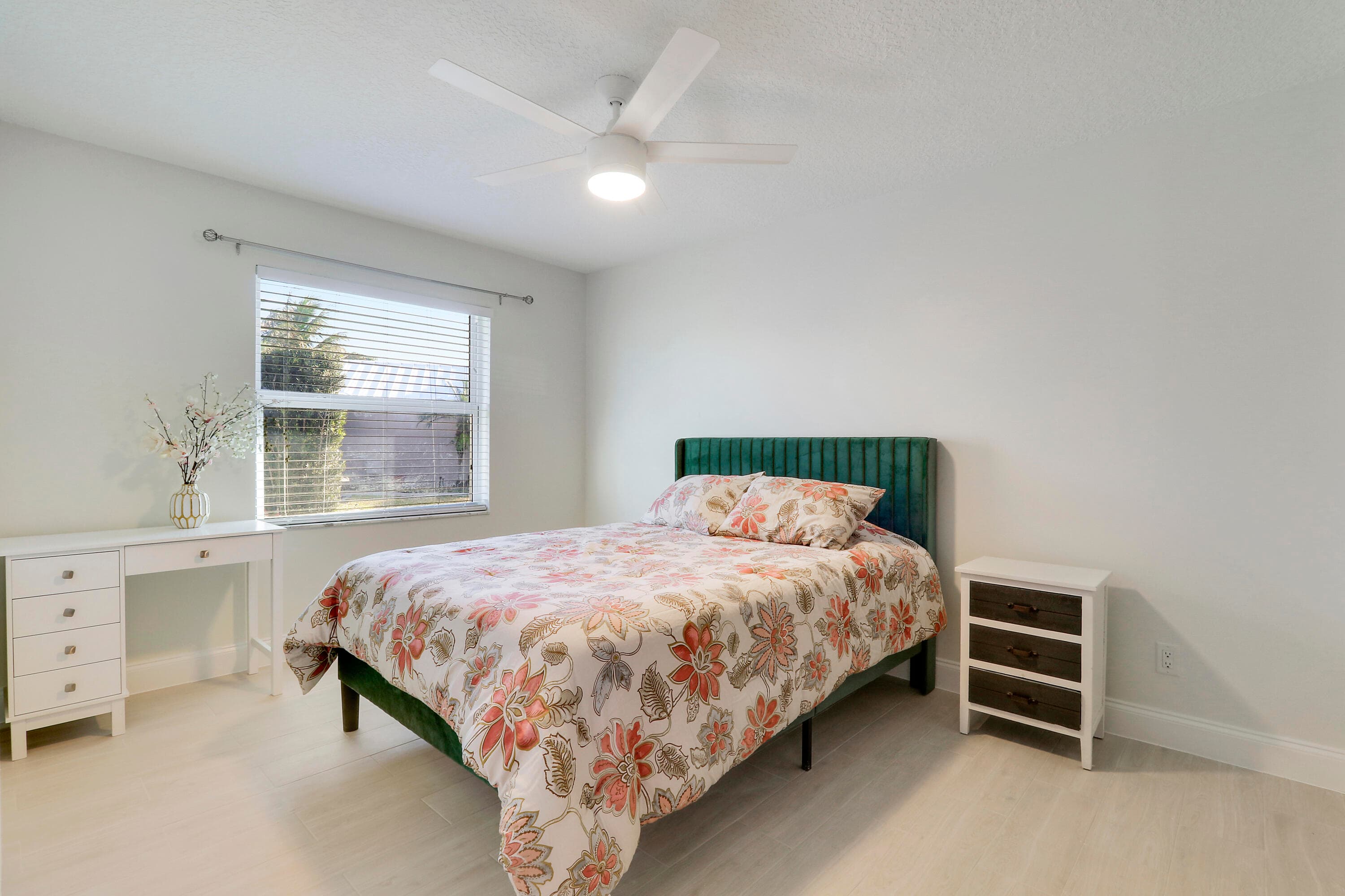 125 Arrowhead Circle, Jupiter, FL 33458 — photo 22 of 32
