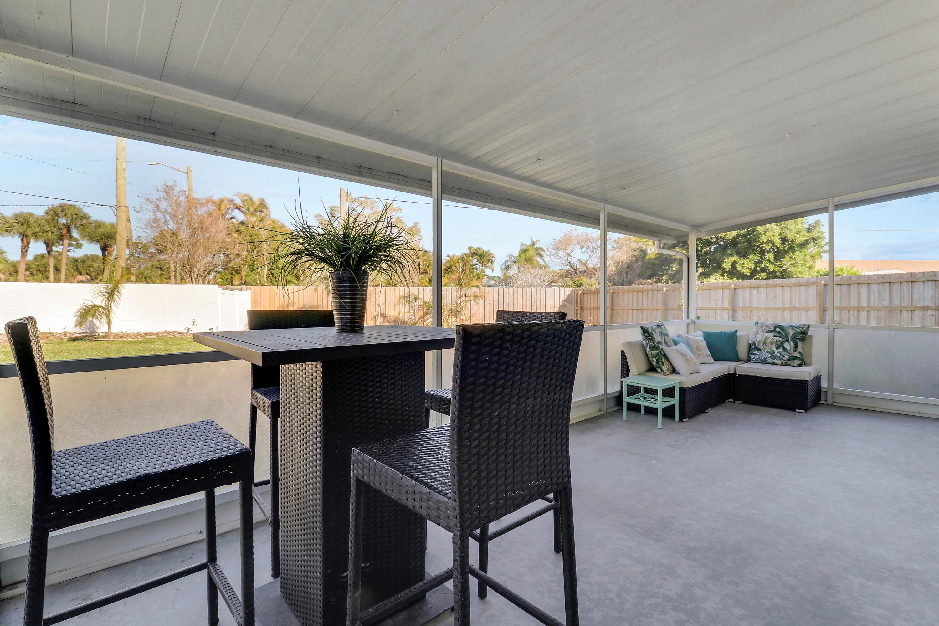 125 Arrowhead Circle, Jupiter, FL 33458 — photo 26 of 32