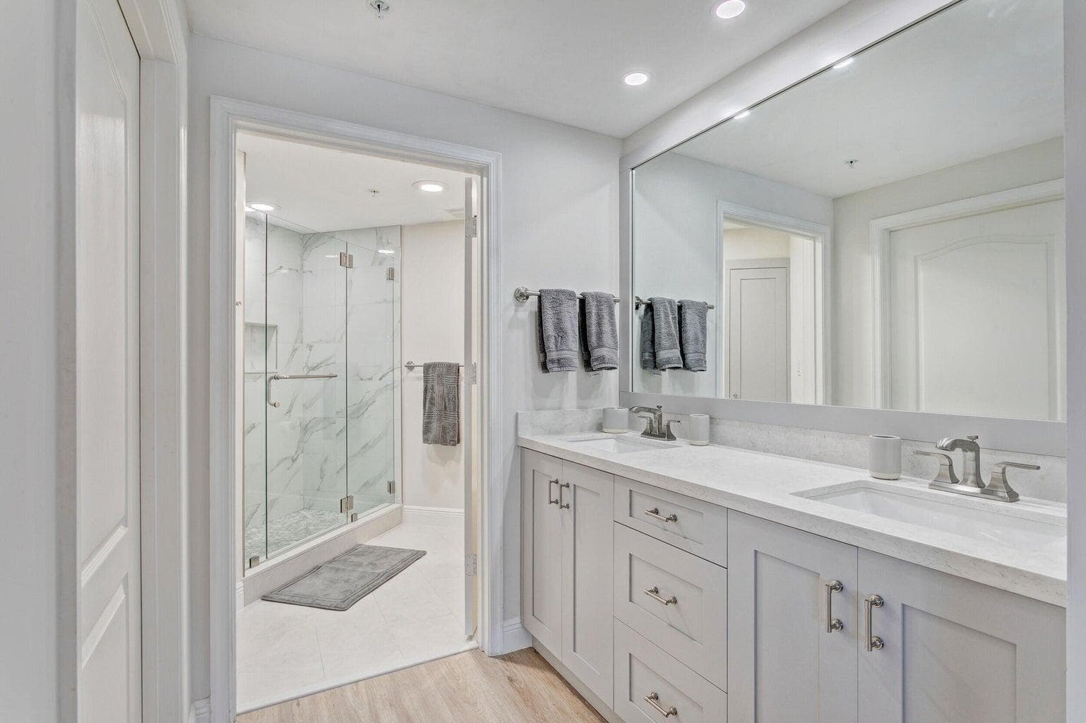 300 Uno Lago Drive 305, Juno Beach, FL 33408 — photo 17 of 34