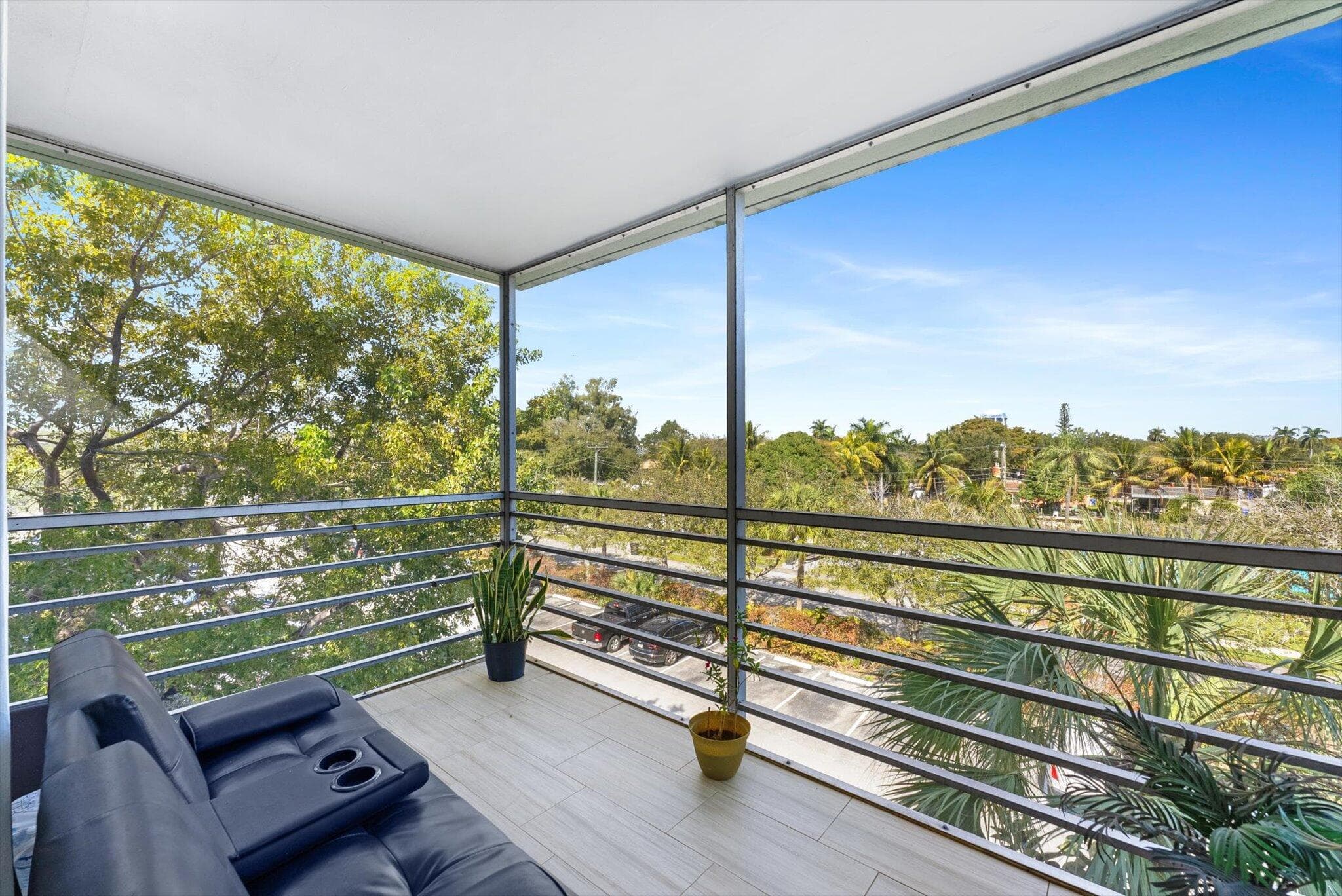 2751 Taft Street 403, Hollywood, FL 33020 — photo 18 of 30