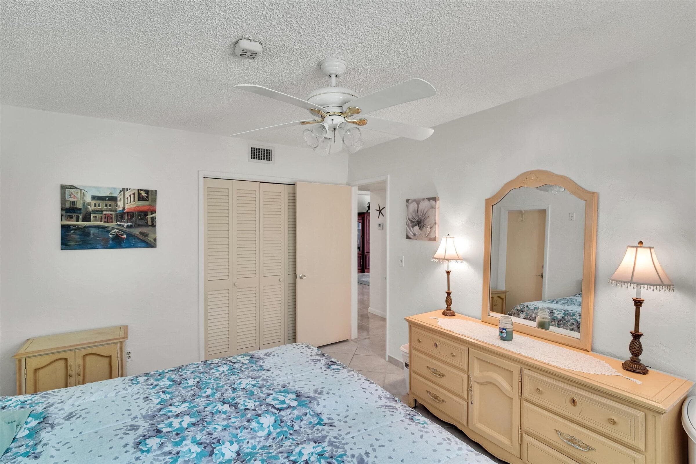 2600 Diana Drive 301, Hallandale Beach, FL 33009 — photo 16 of 23
