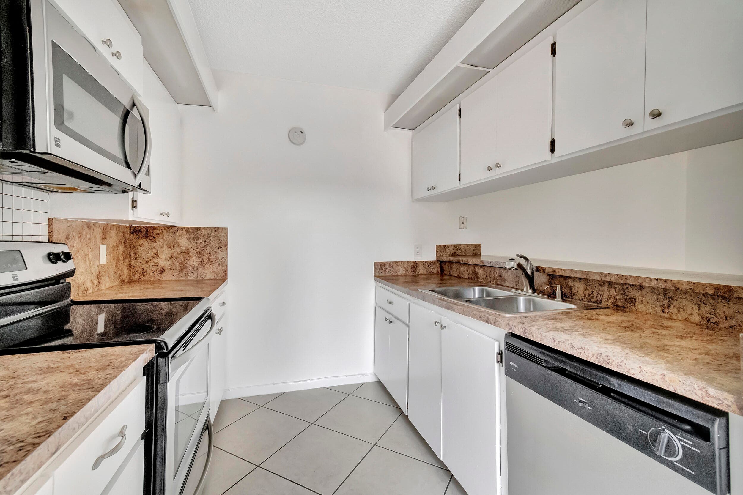 311 3rd Way, West Palm Beach, FL 33407 — photo 3 of 52