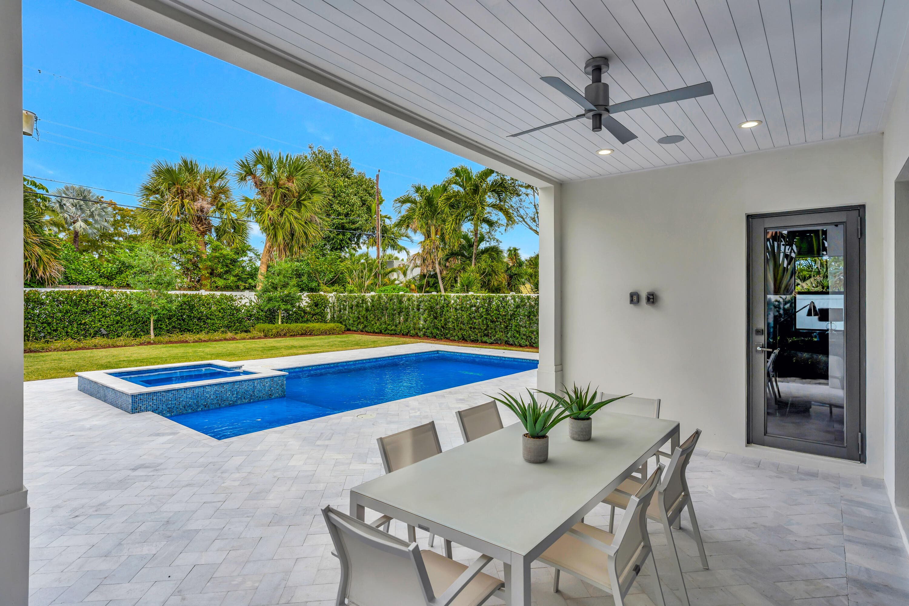 245 Alhambra Place, West Palm Beach, FL 33405 — photo 42 of 46