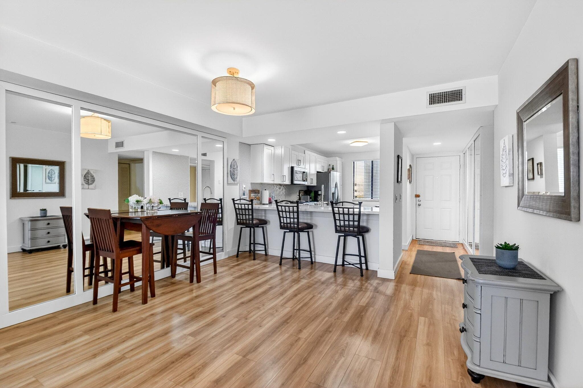 2701 Village Boulevard 303, West Palm Beach, FL 33409 — photo 16 of 44