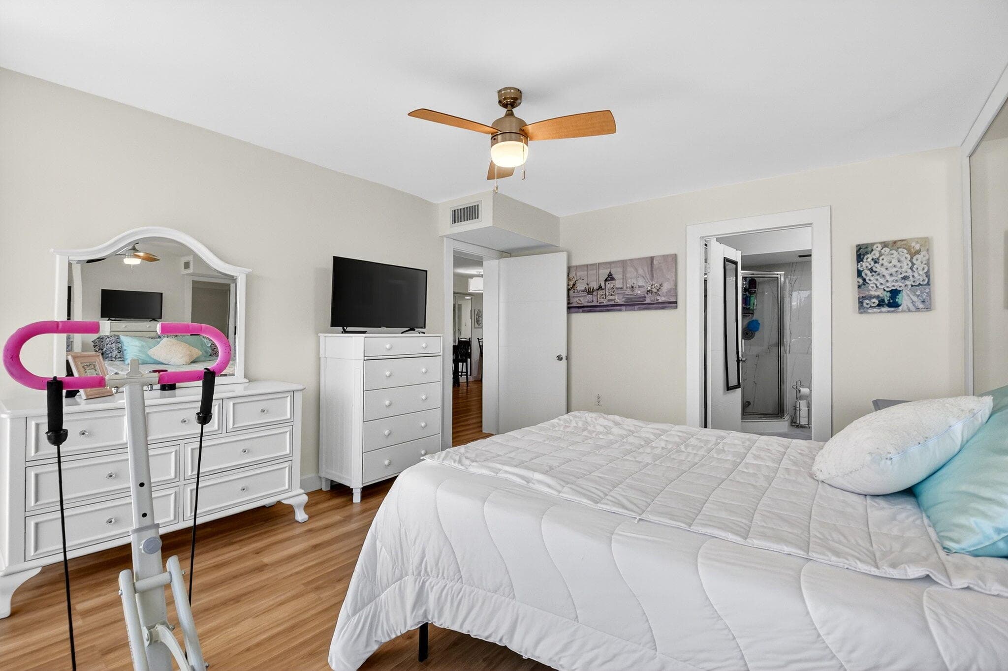 2701 Village Boulevard 303, West Palm Beach, FL 33409 — photo 19 of 44
