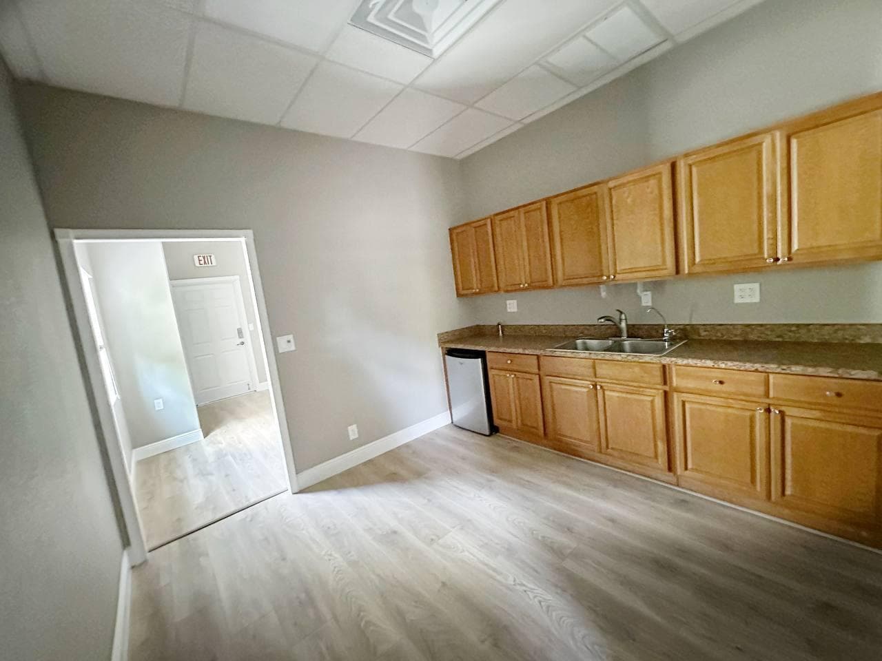 12075 NW 40th Street Street #5, Coral Springs, FL 33065 — photo 2 of 7