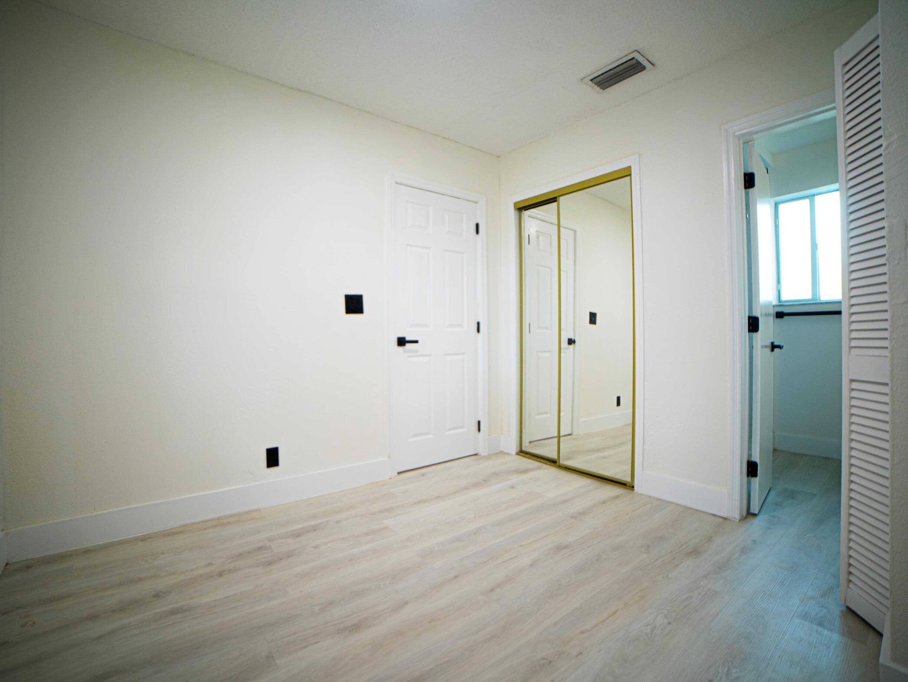 412 Columbus Parkway 2, Hollywood, FL 33021 — photo 9 of 12