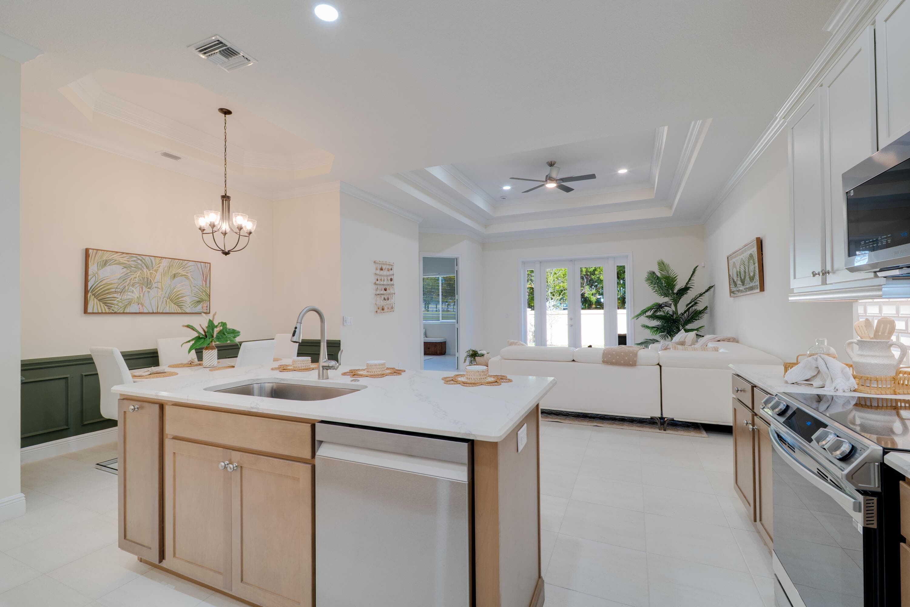 2005 Bridgepointe Circle 98, Vero Beach, FL 32967 — photo 2 of 30