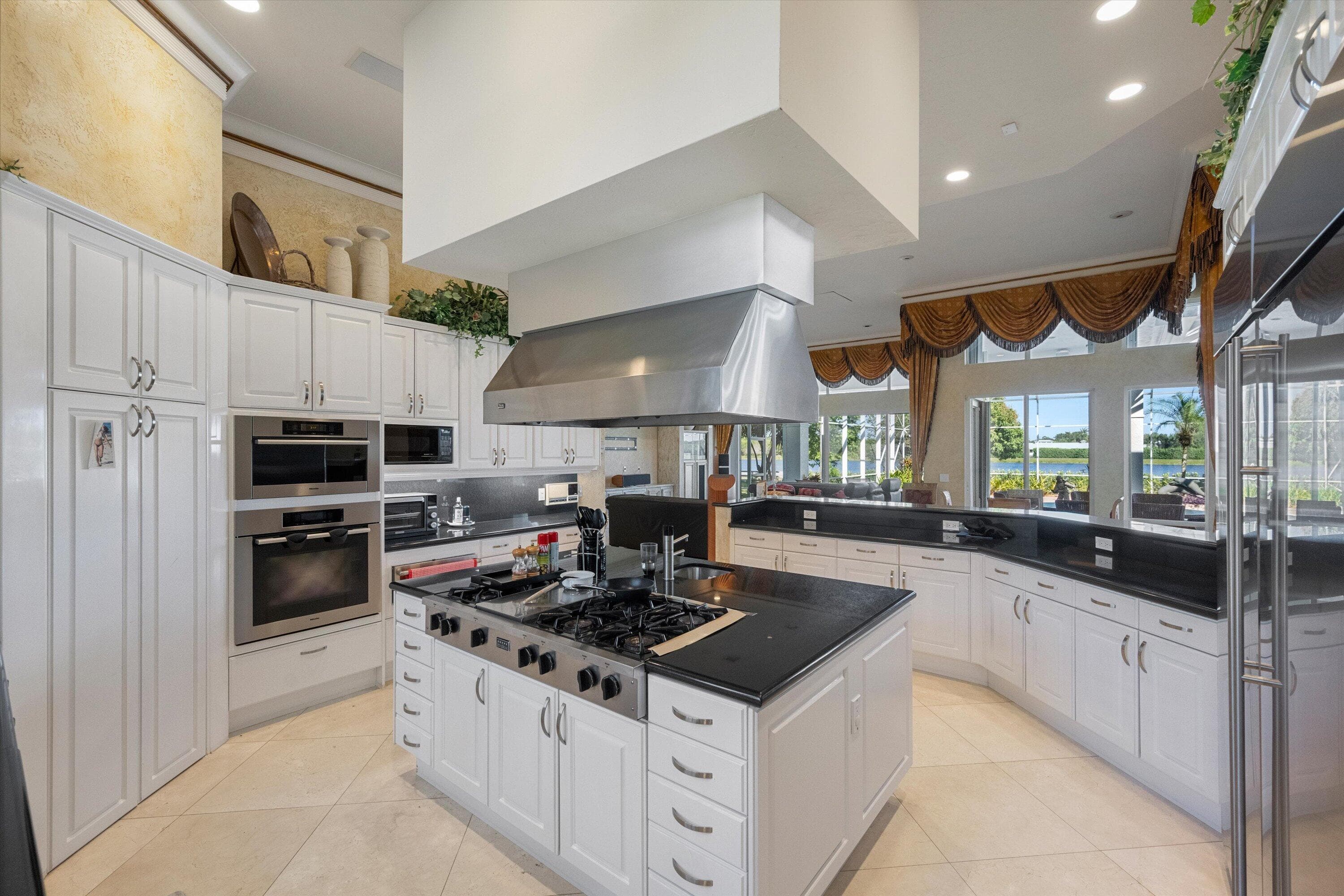 3220 Santa Barbara Drive, Wellington, FL 33414 — photo 17 of 76