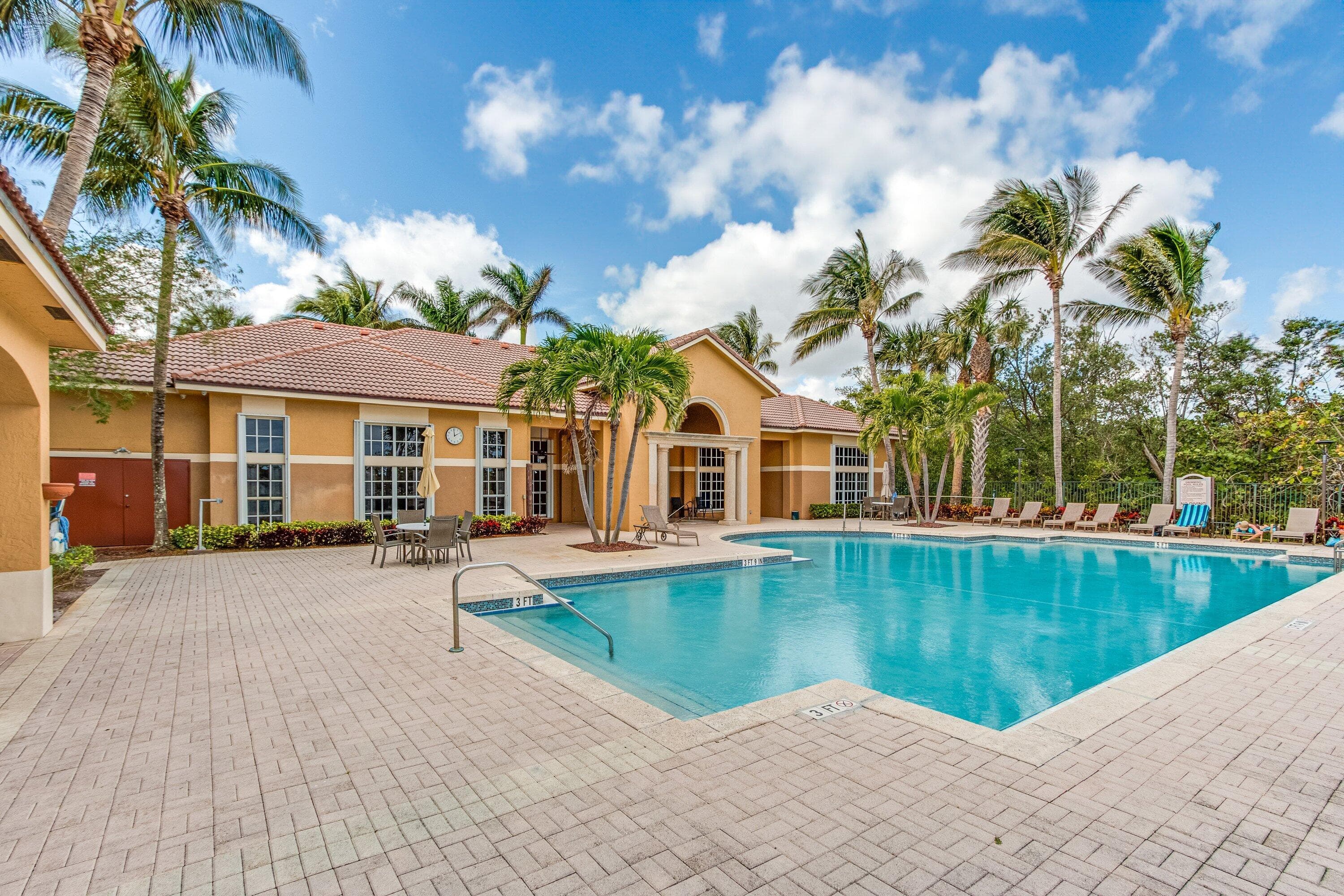 900 Scotia Drive 102, Hypoluxo, FL 33462 — photo 22 of 48