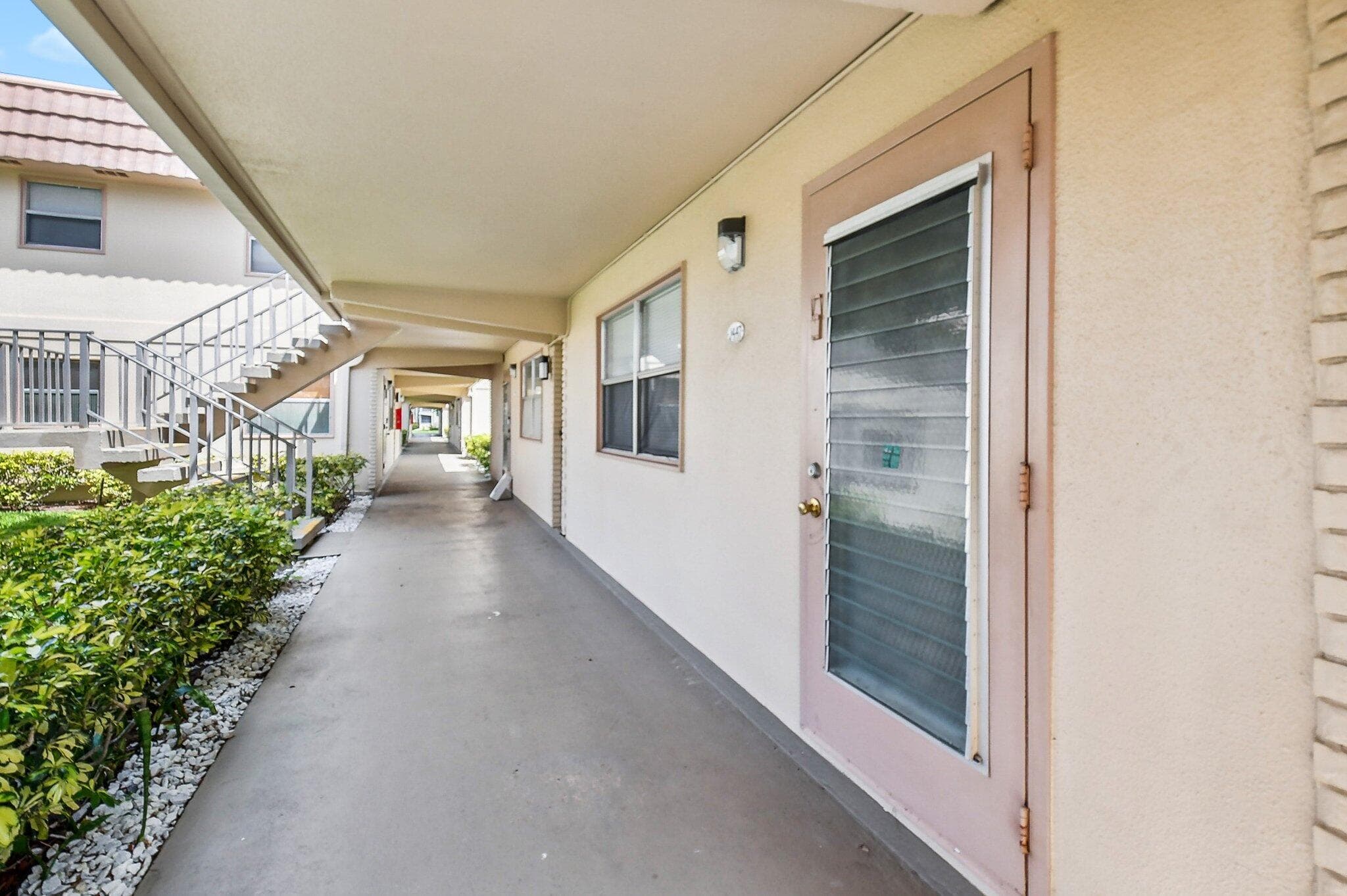 447 Saxony J Way 447-J, Delray Beach, FL 33446 — photo 4 of 26