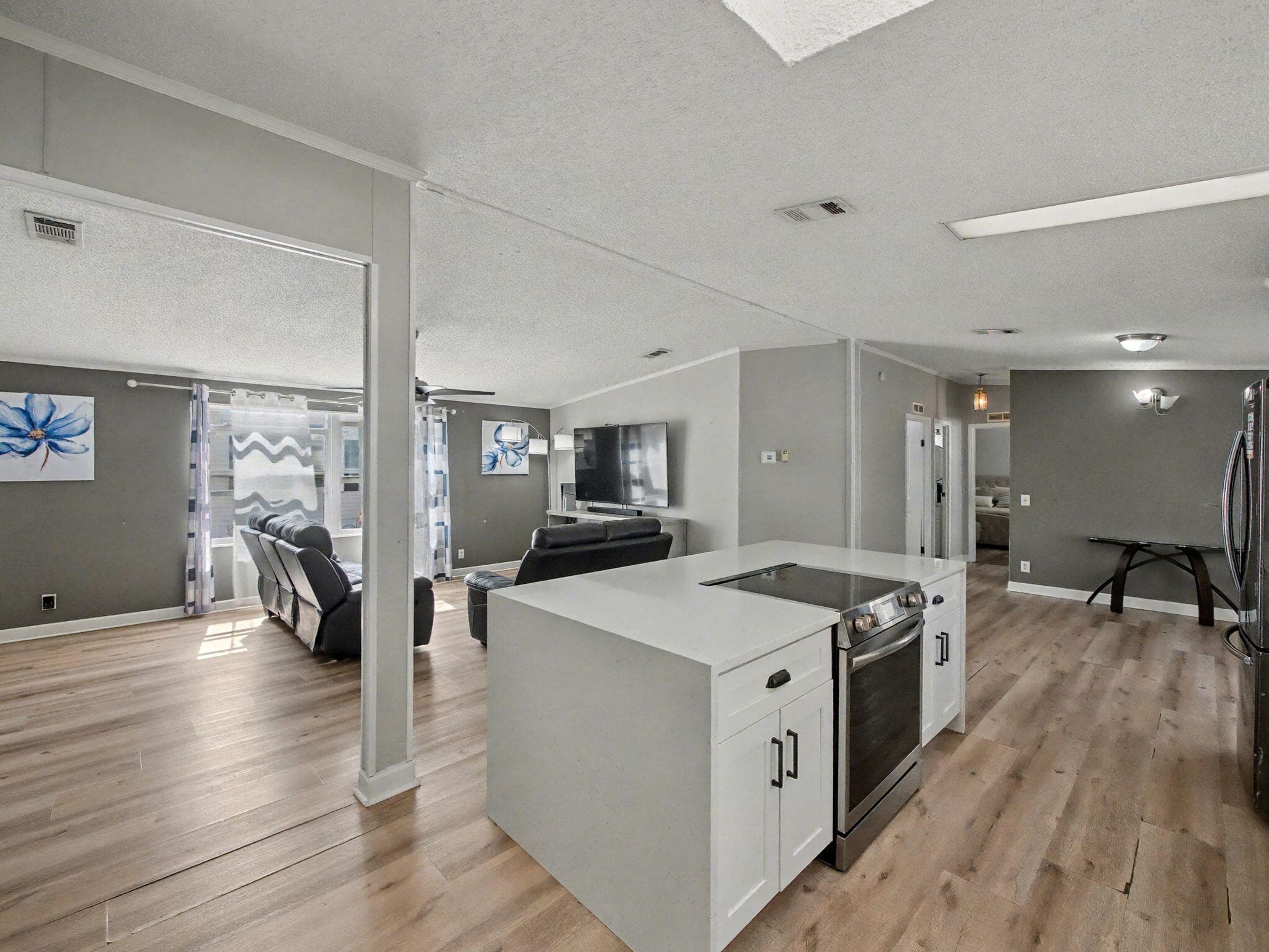 1700 SW 66th Avenue, Boca Raton, FL 33428 — photo 6 of 30