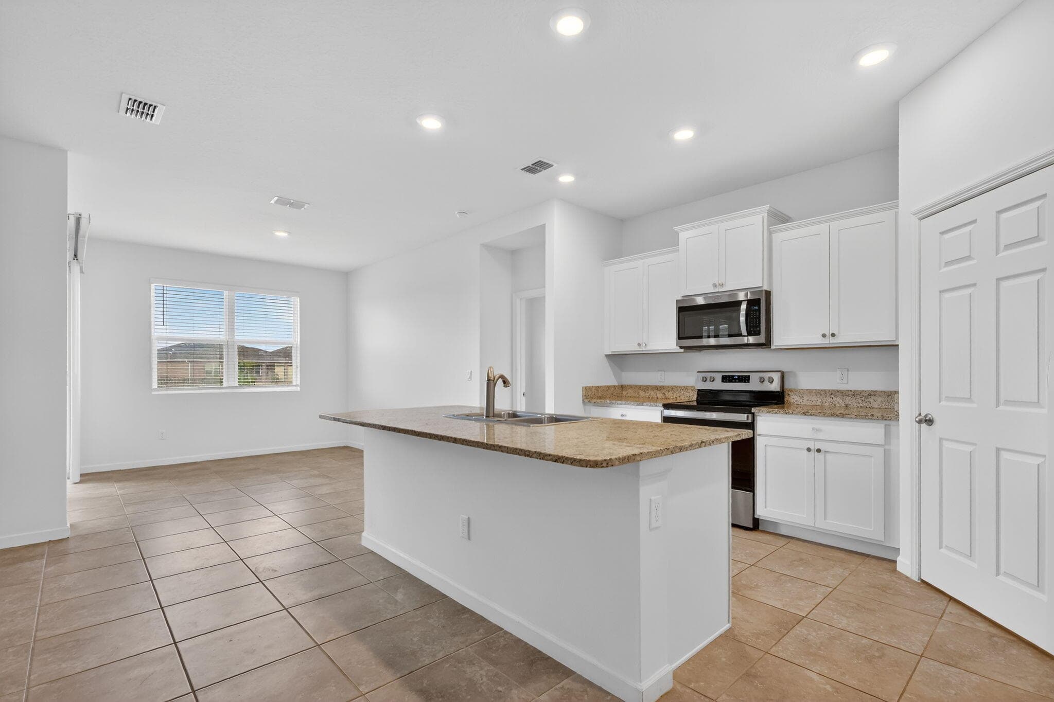 10552 SW Toren Way, Port St. Lucie, FL 34987 — photo 5 of 59