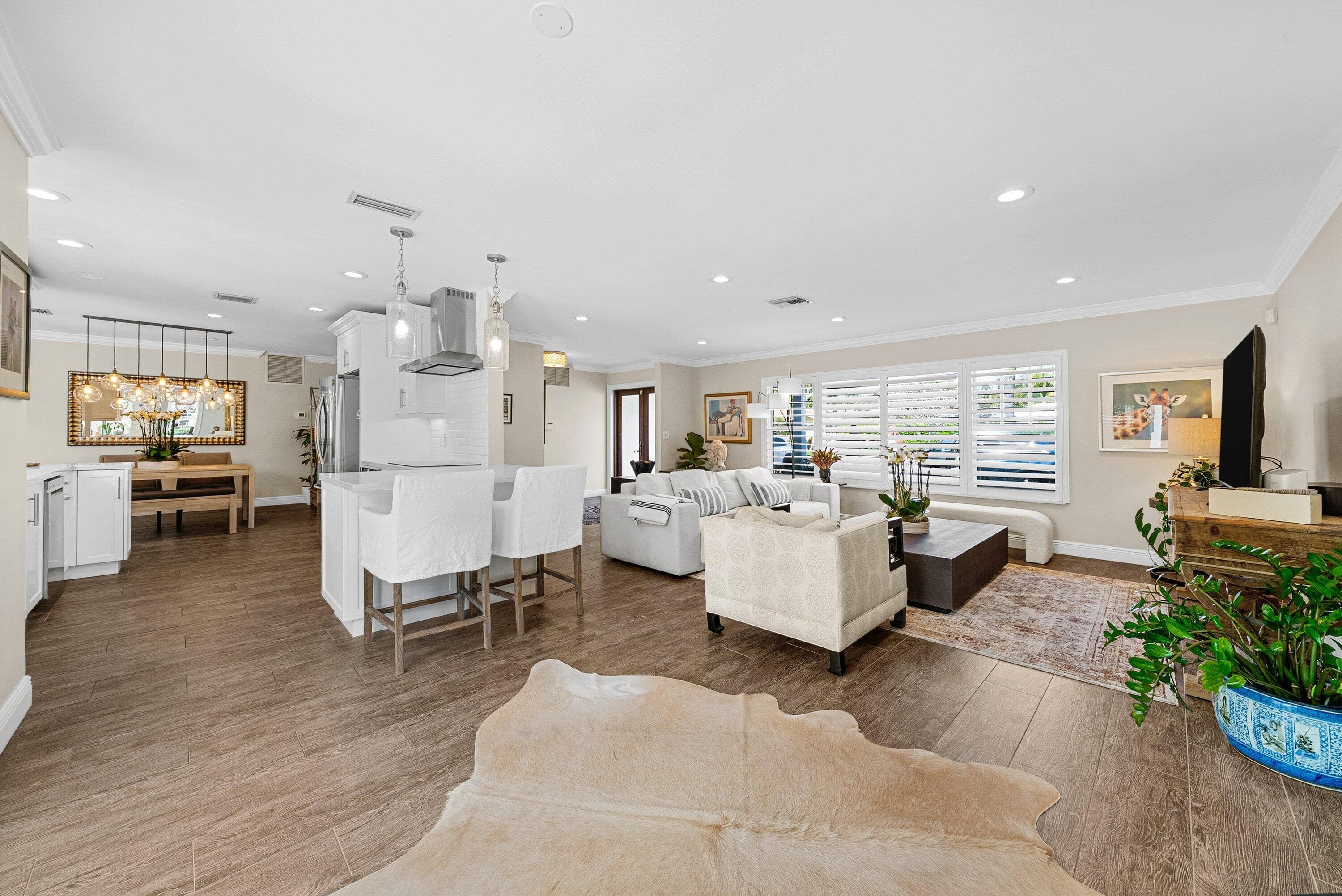 830 Tangerine Way, Gulf Stream, FL 33483 — photo 11 of 37