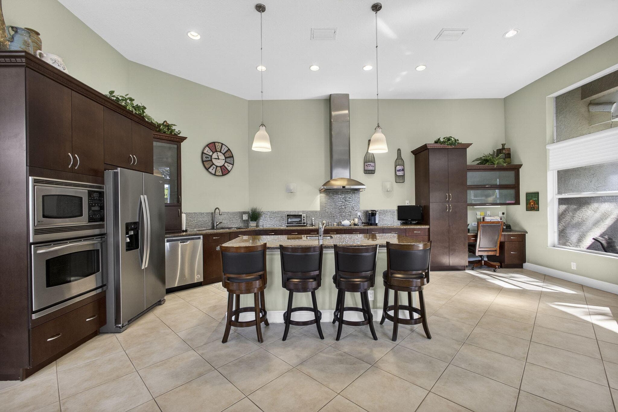 10842 Greenbriar Villa Drive, Lake Worth, FL 33449 — photo 12 of 73
