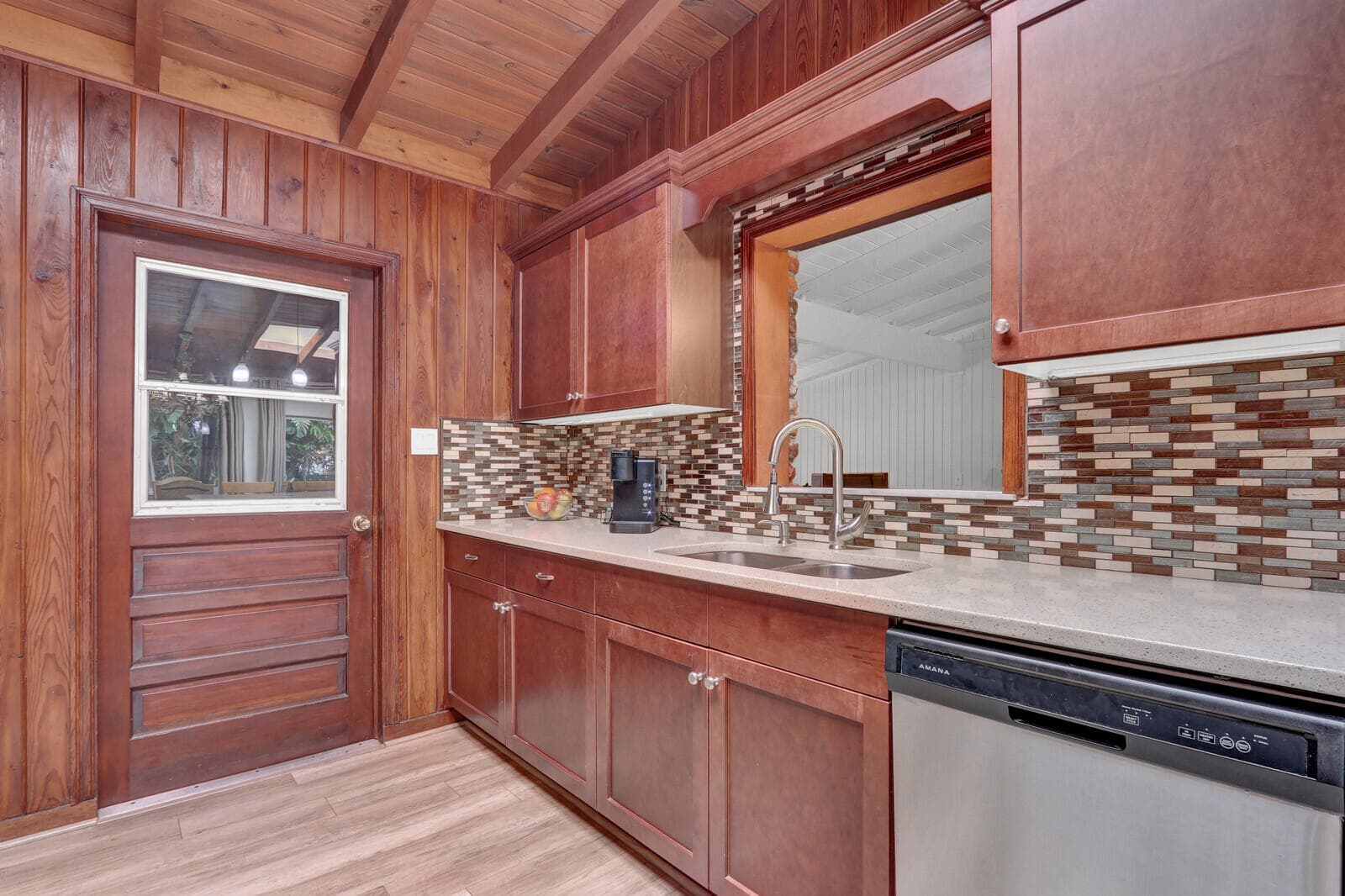 1831 Wheeler Road, North Palm Beach, FL 33408 — photo 12 of 31