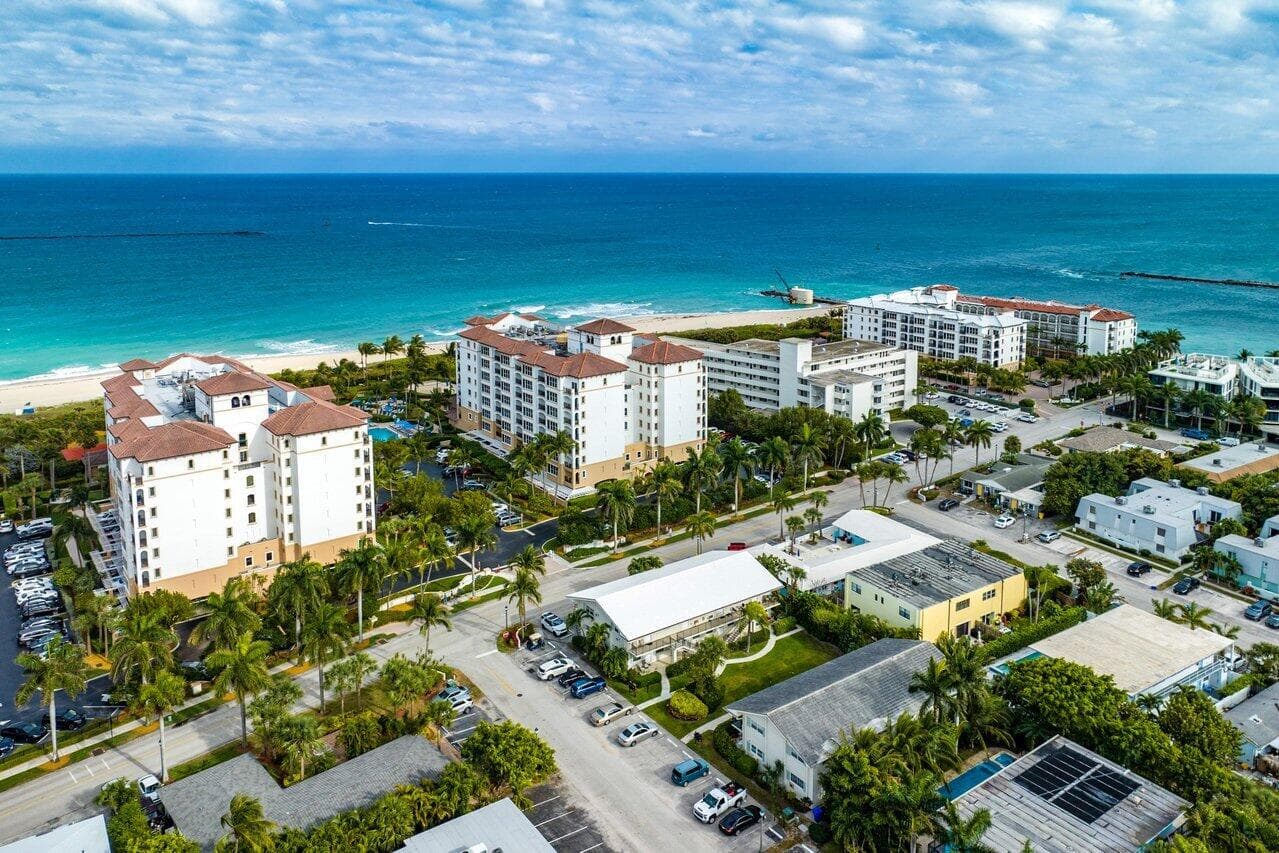 100 Bravado Lane 2, Palm Beach Shores, FL 33404 — photo 19 of 22