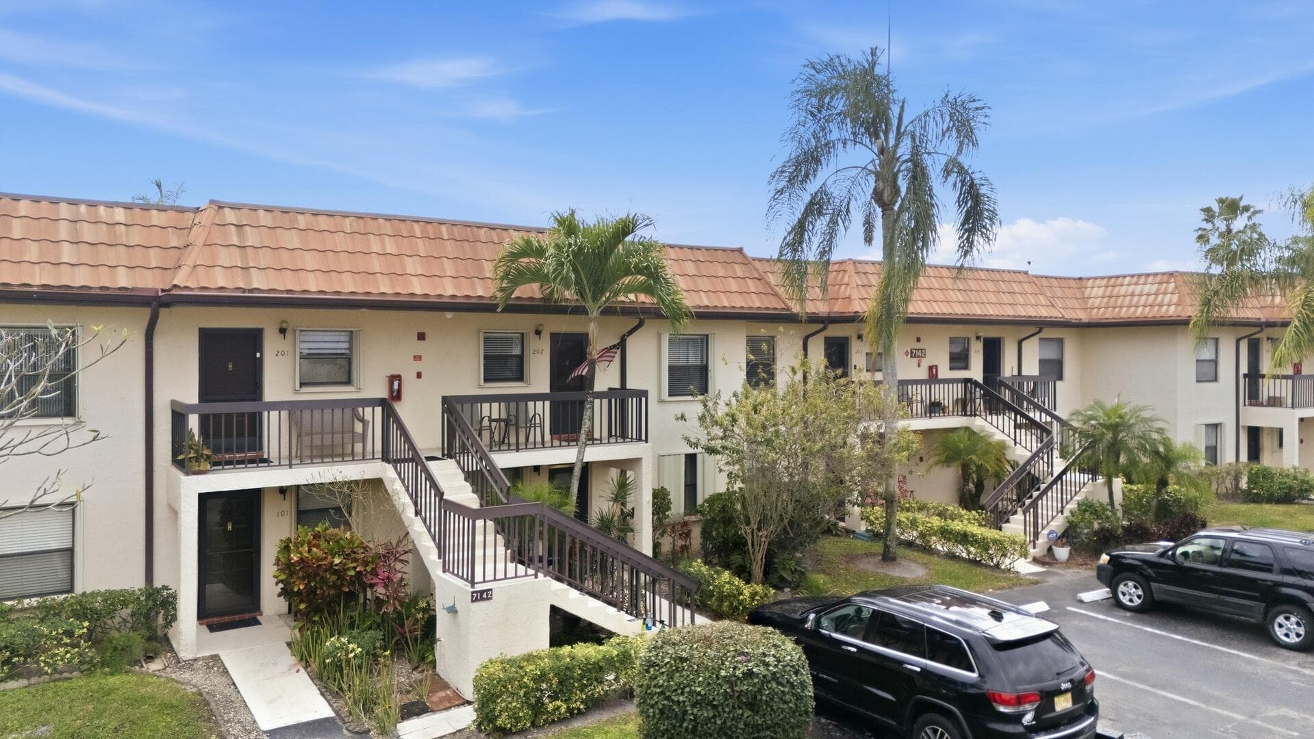 7142 Golf Colony Court 102, Lake Worth, FL 33467 — photo