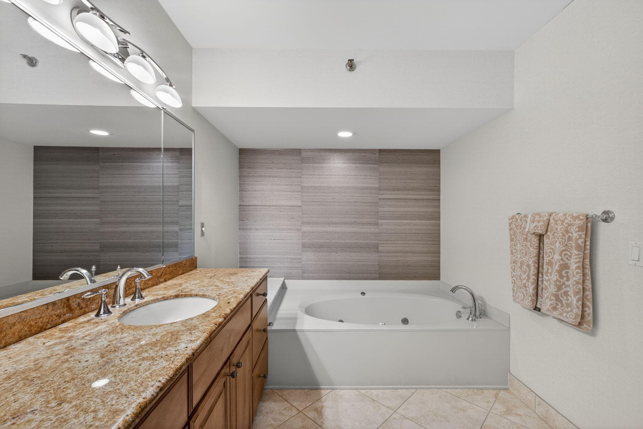 3322 Casseekey Island Road 1304, Jupiter, FL 33477 — photo 13 of 30