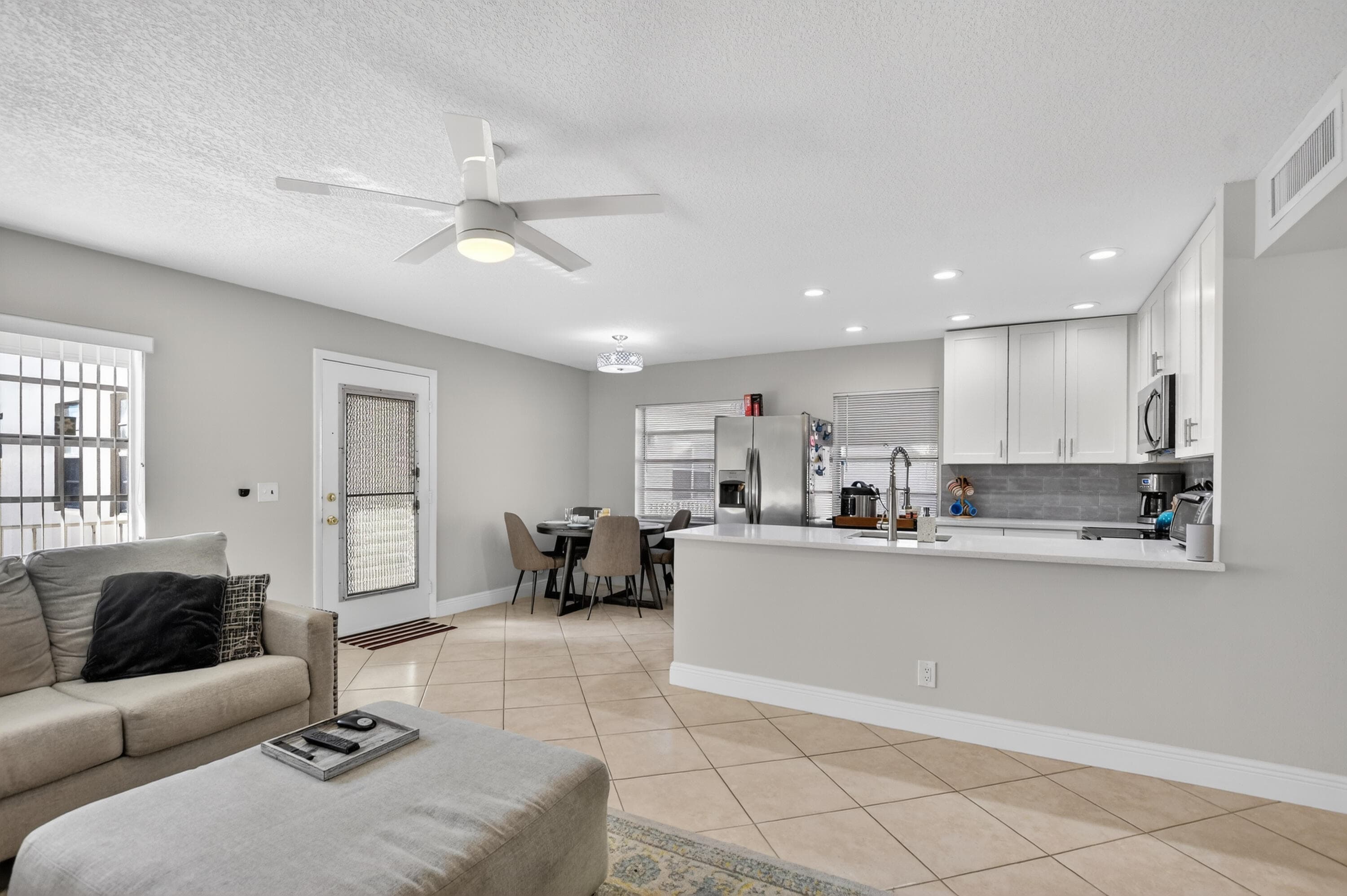 805 Flanders Q 805, Delray Beach, FL 33484 — photo 1 of 41
