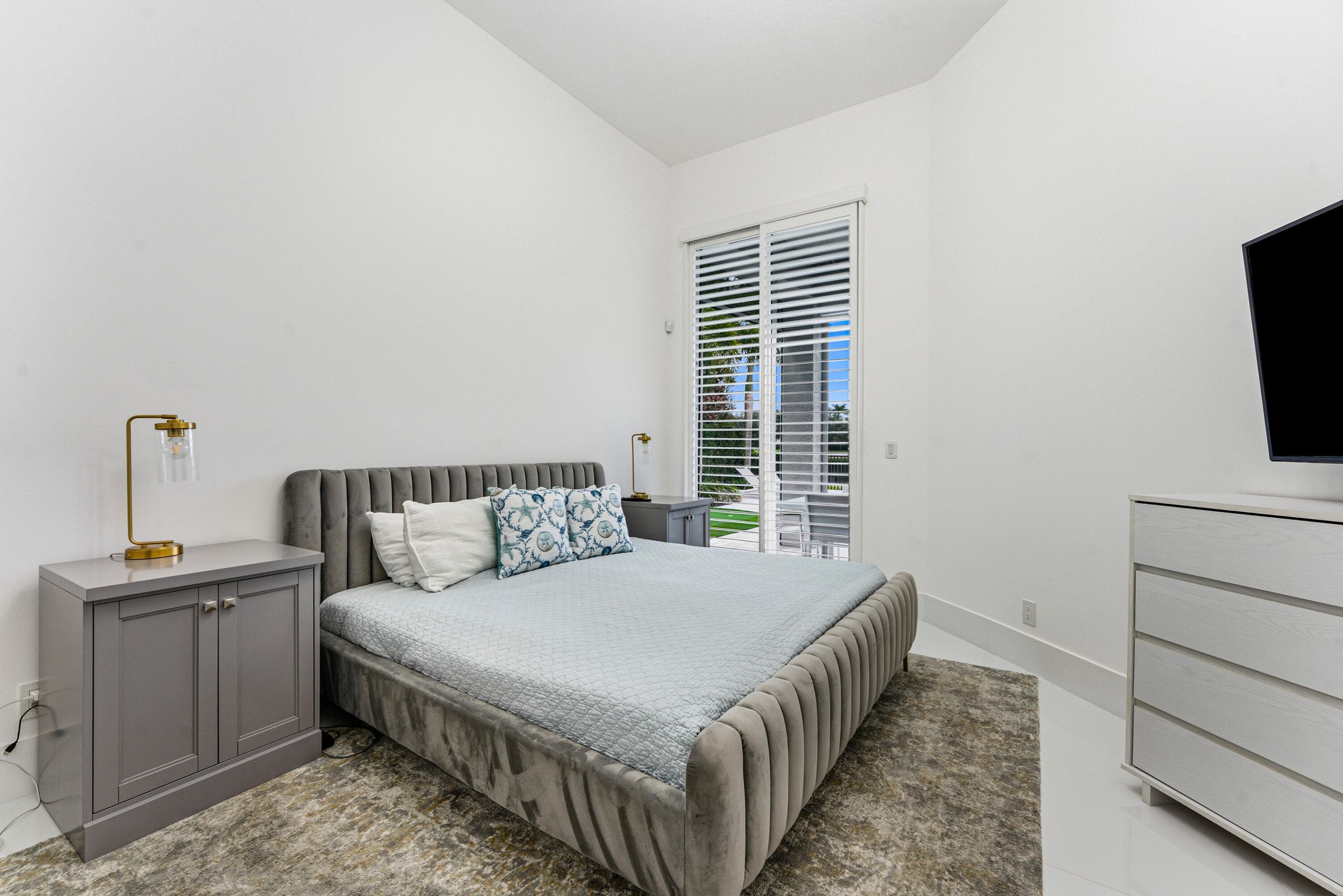 110 Andalusia Way, Palm Beach Gardens, FL 33418 — photo 17 of 38