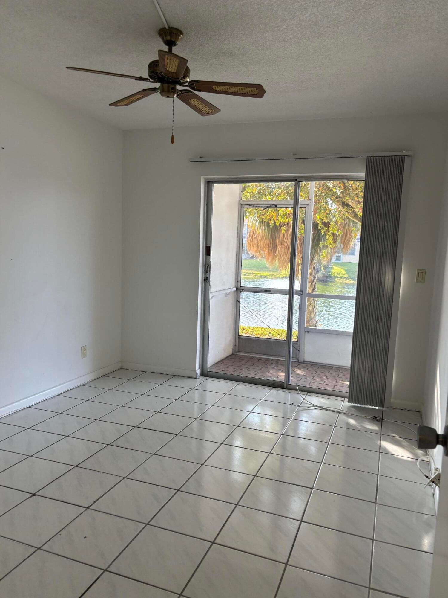 75 Sheffield D, West Palm Beach, FL 33417 — photo 4 of 15
