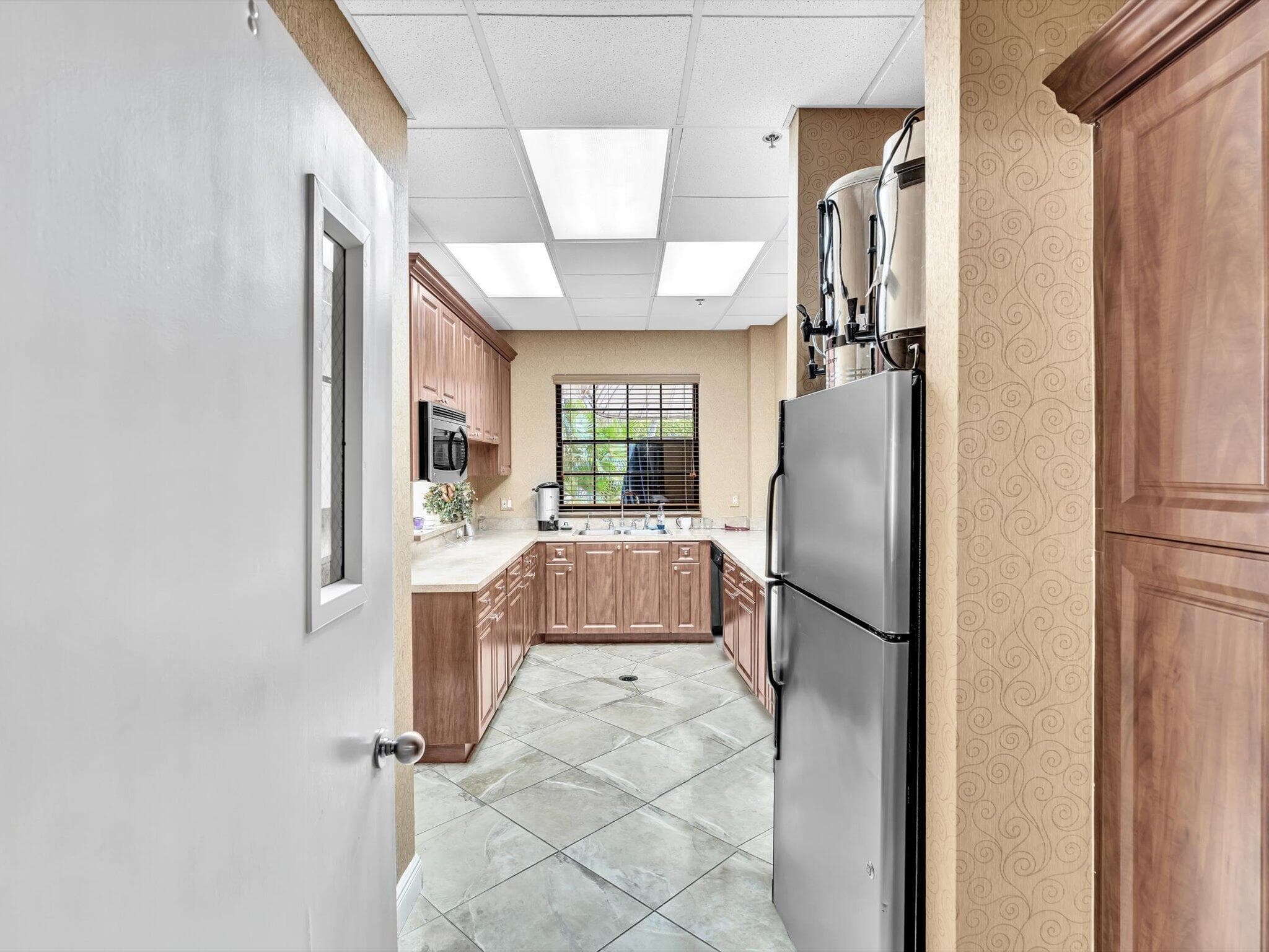 10215 N Circle Lake Drive 201, Boynton Beach, FL 33437 — photo 42 of 48