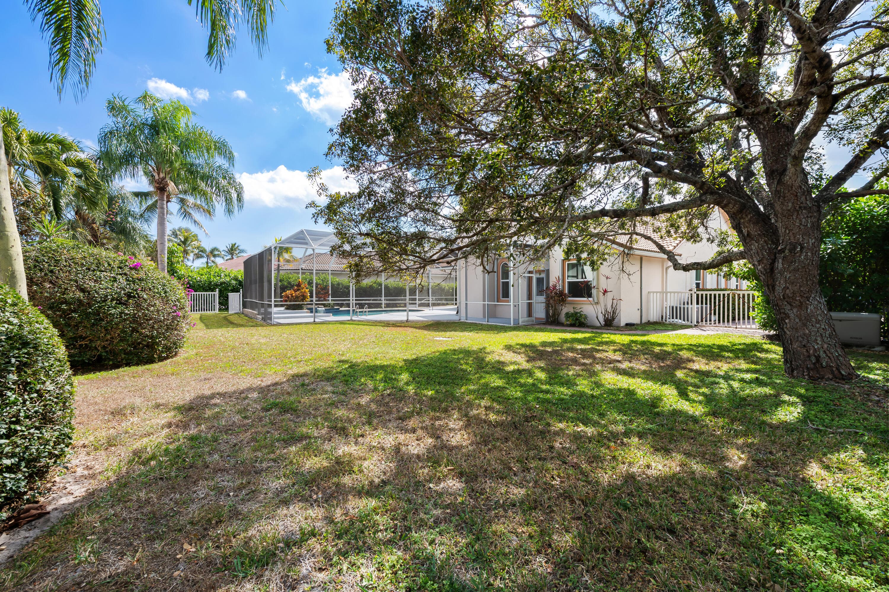 2730 Tecumseh Drive, West Palm Beach, FL 33409 — photo 9 of 49