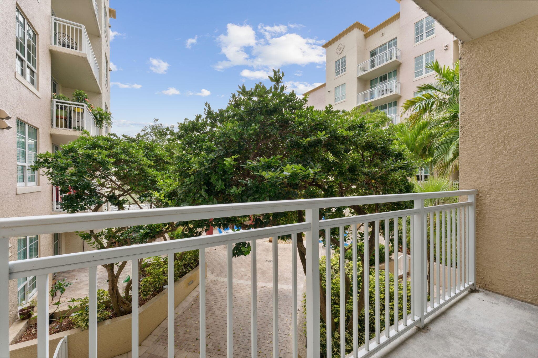410 Evernia Street 414, West Palm Beach, FL 33401 — photo 19 of 20