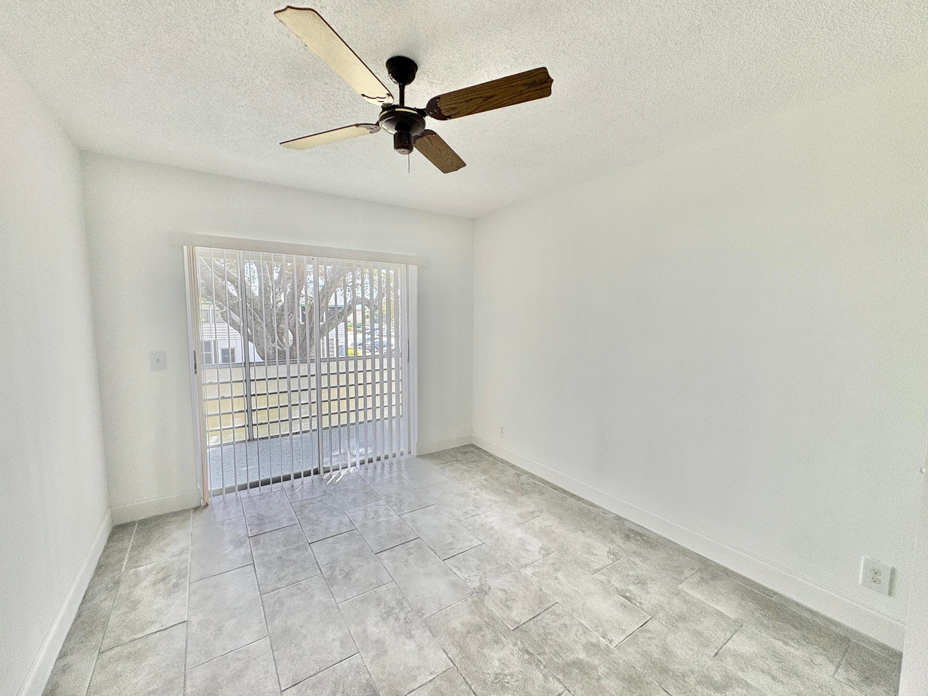 239 Sussex L, West Palm Beach, FL 33417 — photo 8 of 25