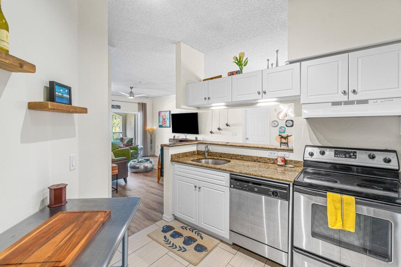 1408 Tuscany Way, Boynton Beach, FL 33435 — photo 15 of 53