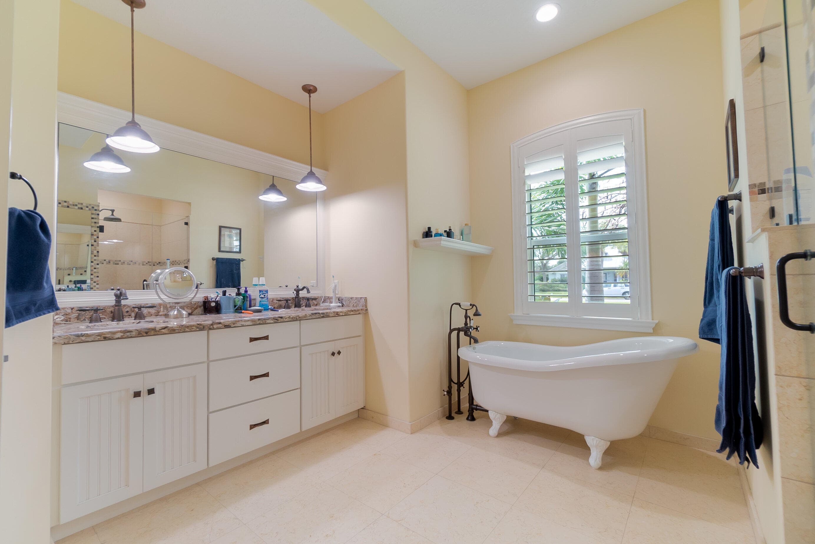 1714 Coconut Drive, Fort Pierce, FL 34949 — photo 14 of 45