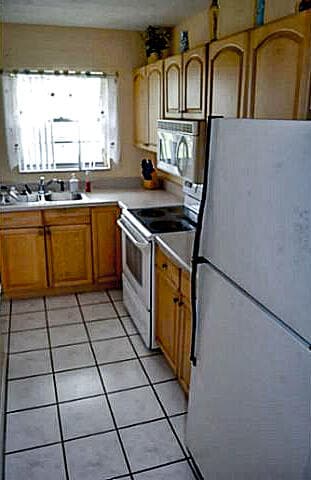 2100 NE 38th Street 141, Lighthouse Point, FL 33064 — photo 4 of 12