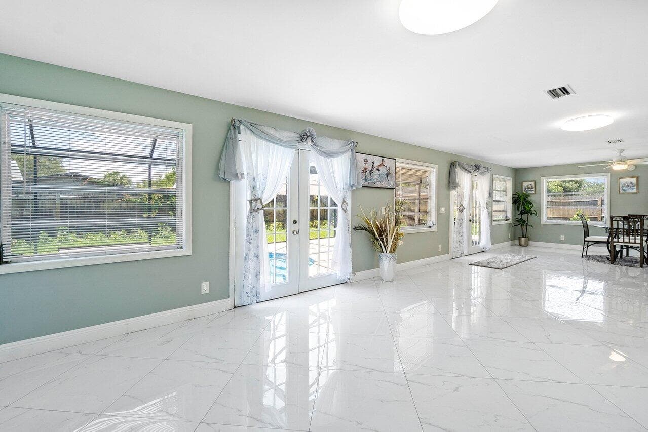 1837 16th Avenue N, Lake Worth Beach, FL 33460 — photo 15 of 43