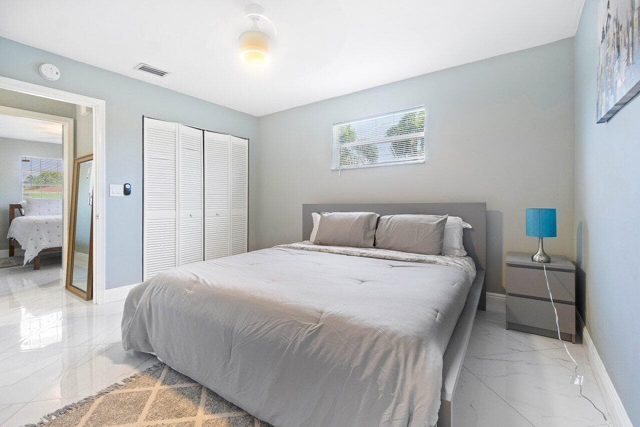 1837 16th Avenue N, Lake Worth Beach, FL 33460 — photo 22 of 43