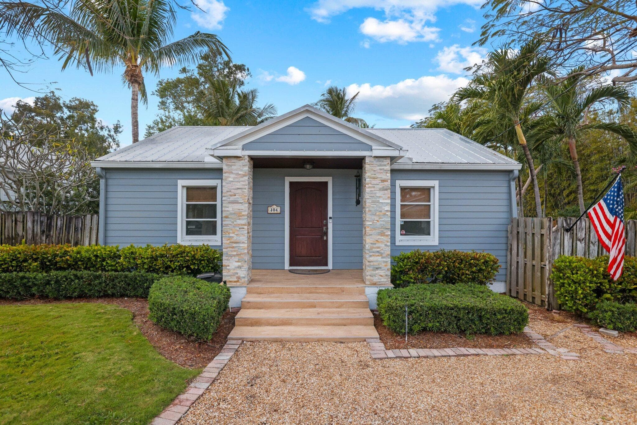 304 SE 4th Avenue, Delray Beach, FL 33483 — photo 4 of 56