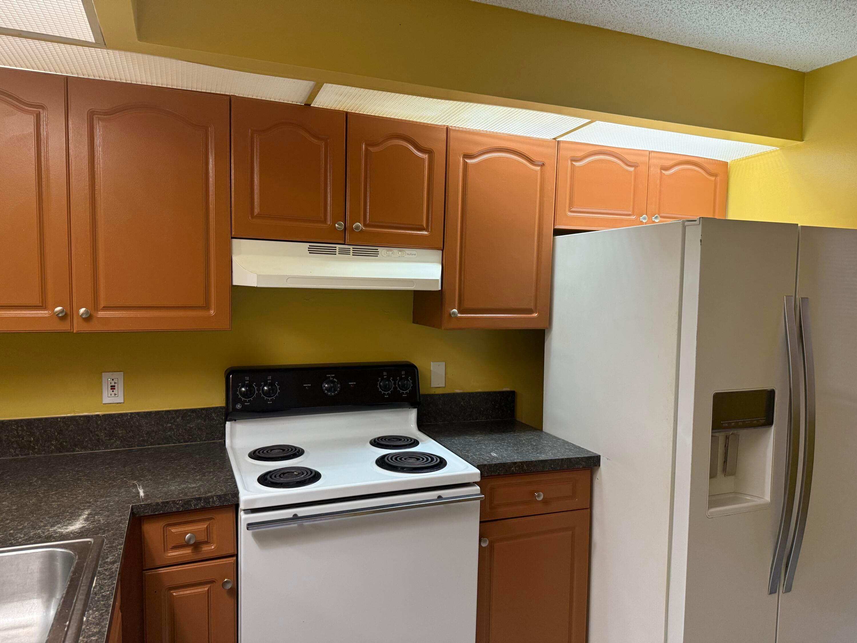 2541 NW 56th Avenue 1-19, Lauderhill, FL 33313 — photo 6 of 16