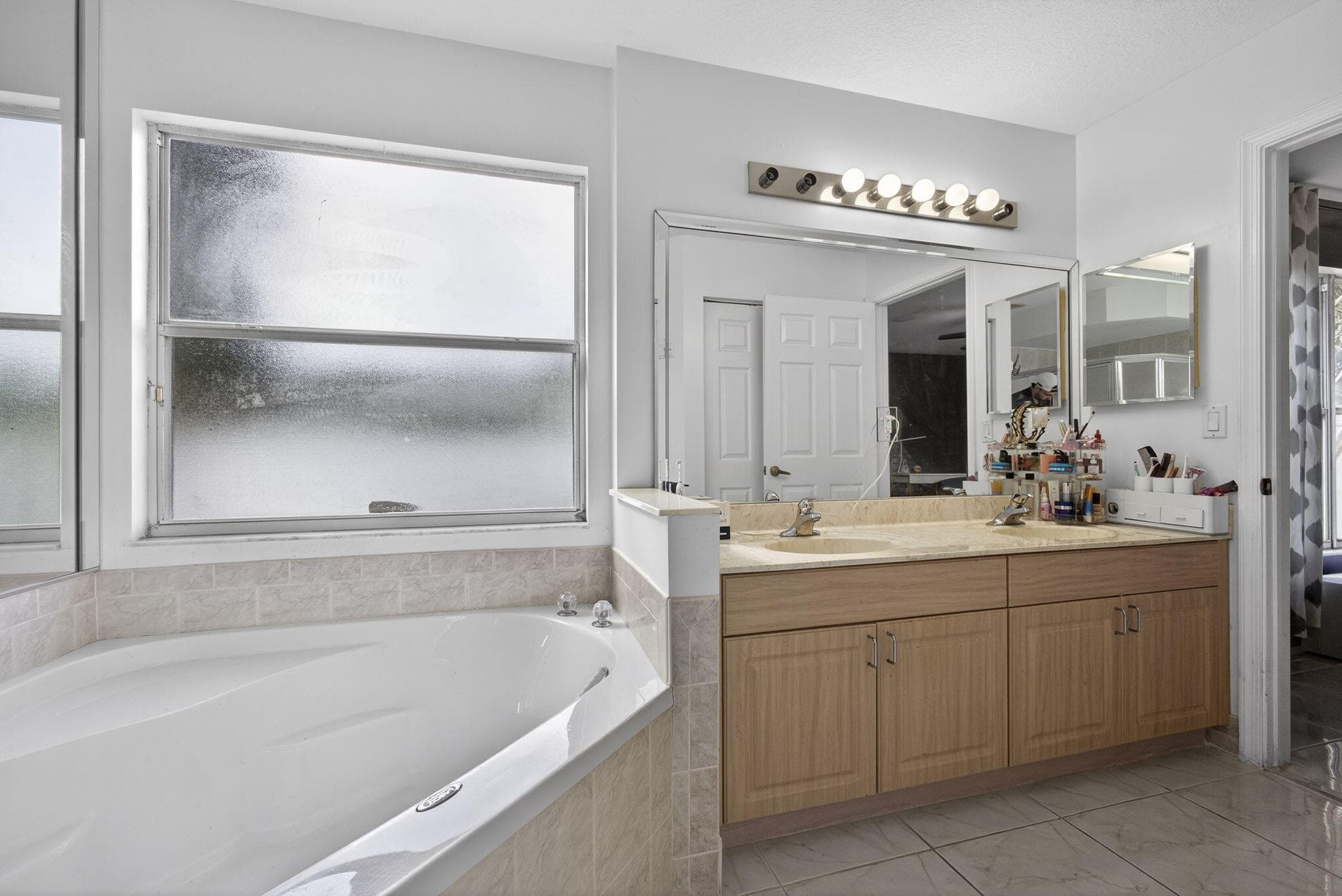 102 Brook Woode Court, Royal Palm Beach, FL 33411 — photo 34 of 63
