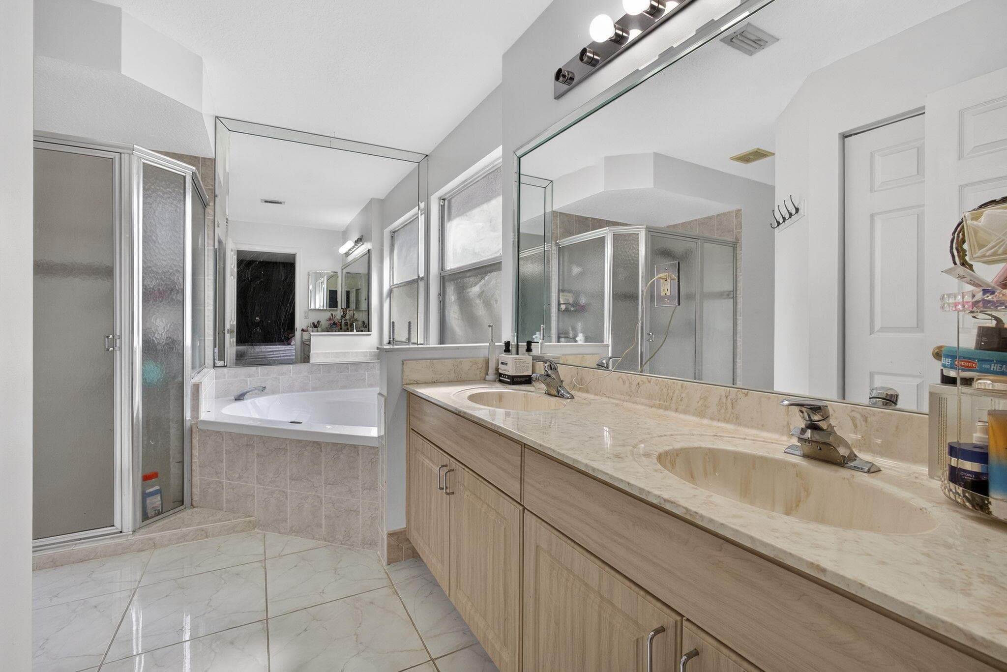 102 Brook Woode Court, Royal Palm Beach, FL 33411 — photo 32 of 63