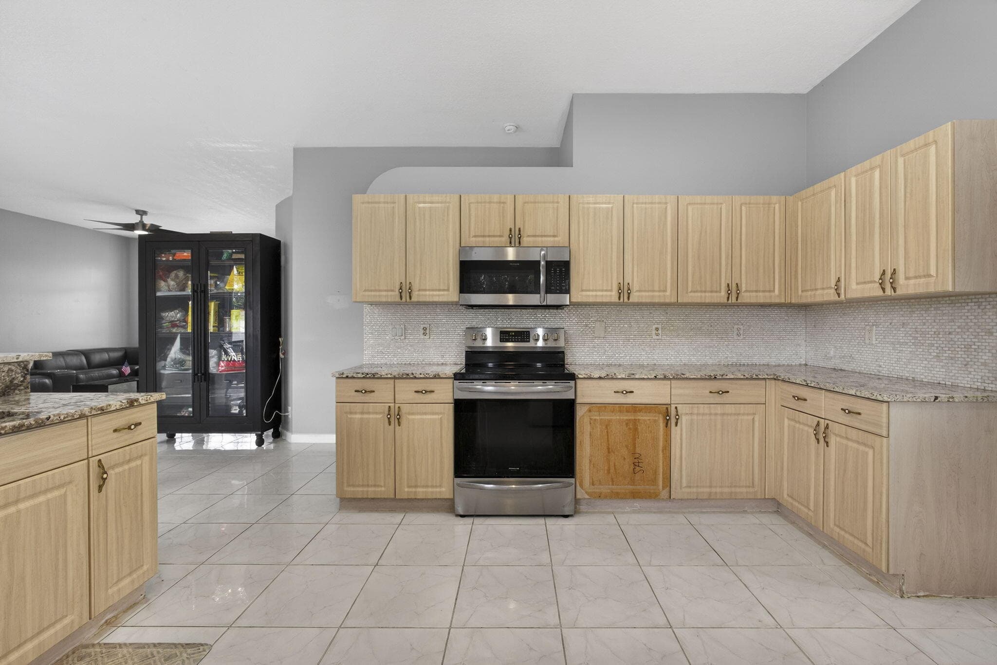 102 Brook Woode Court, Royal Palm Beach, FL 33411 — photo 19 of 63