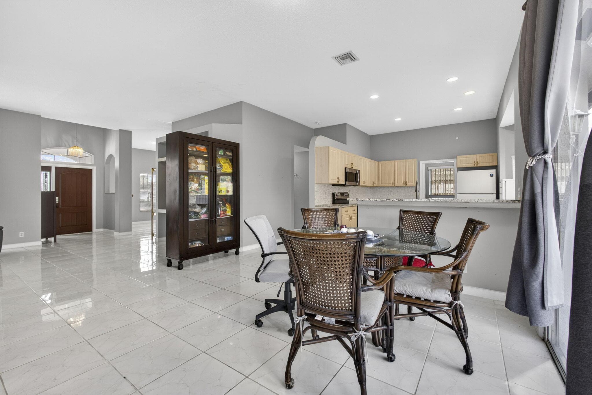 102 Brook Woode Court, Royal Palm Beach, FL 33411 — photo 14 of 63
