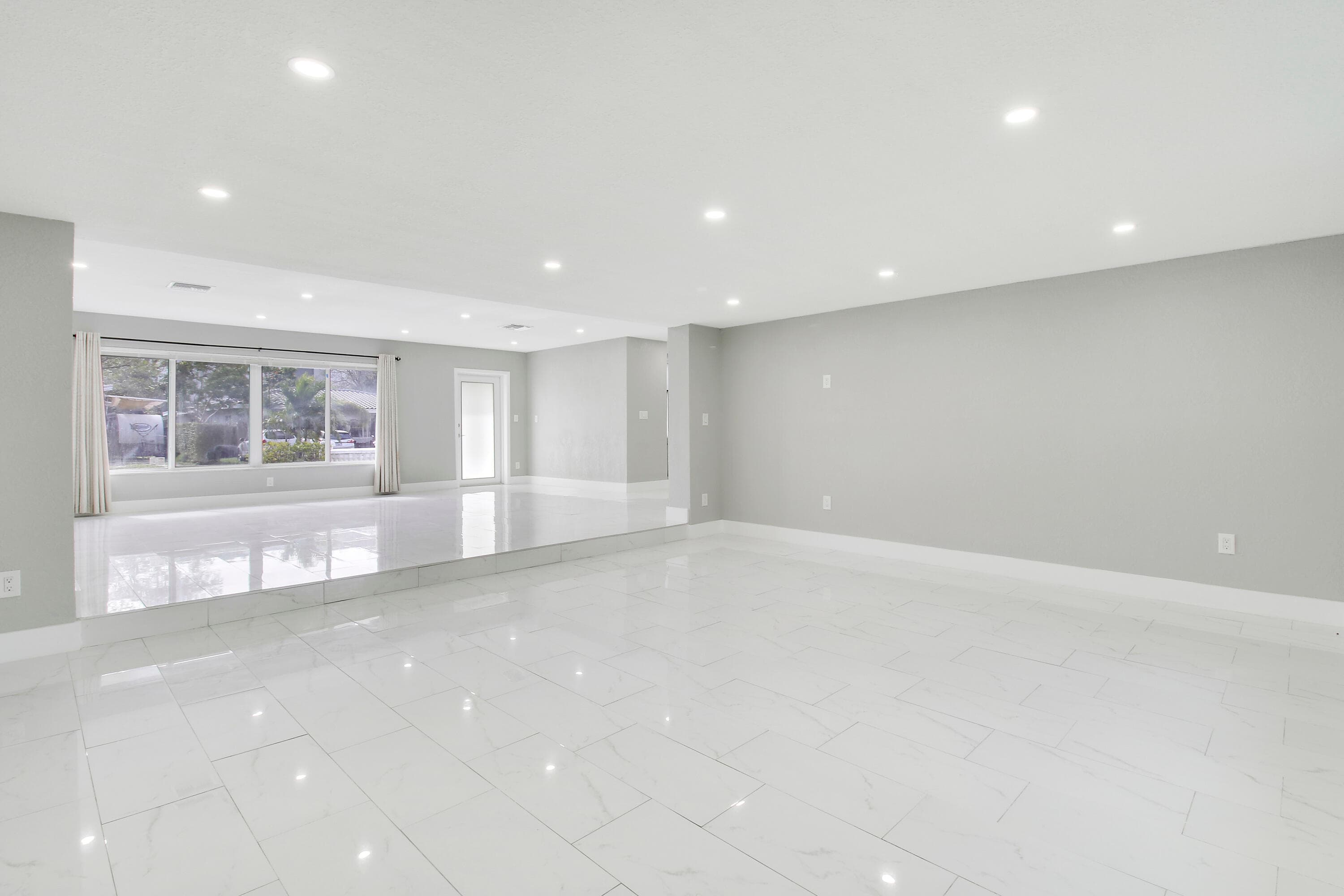 1231 SW 32nd Street, Fort Lauderdale, FL 33315 — photo 9 of 30