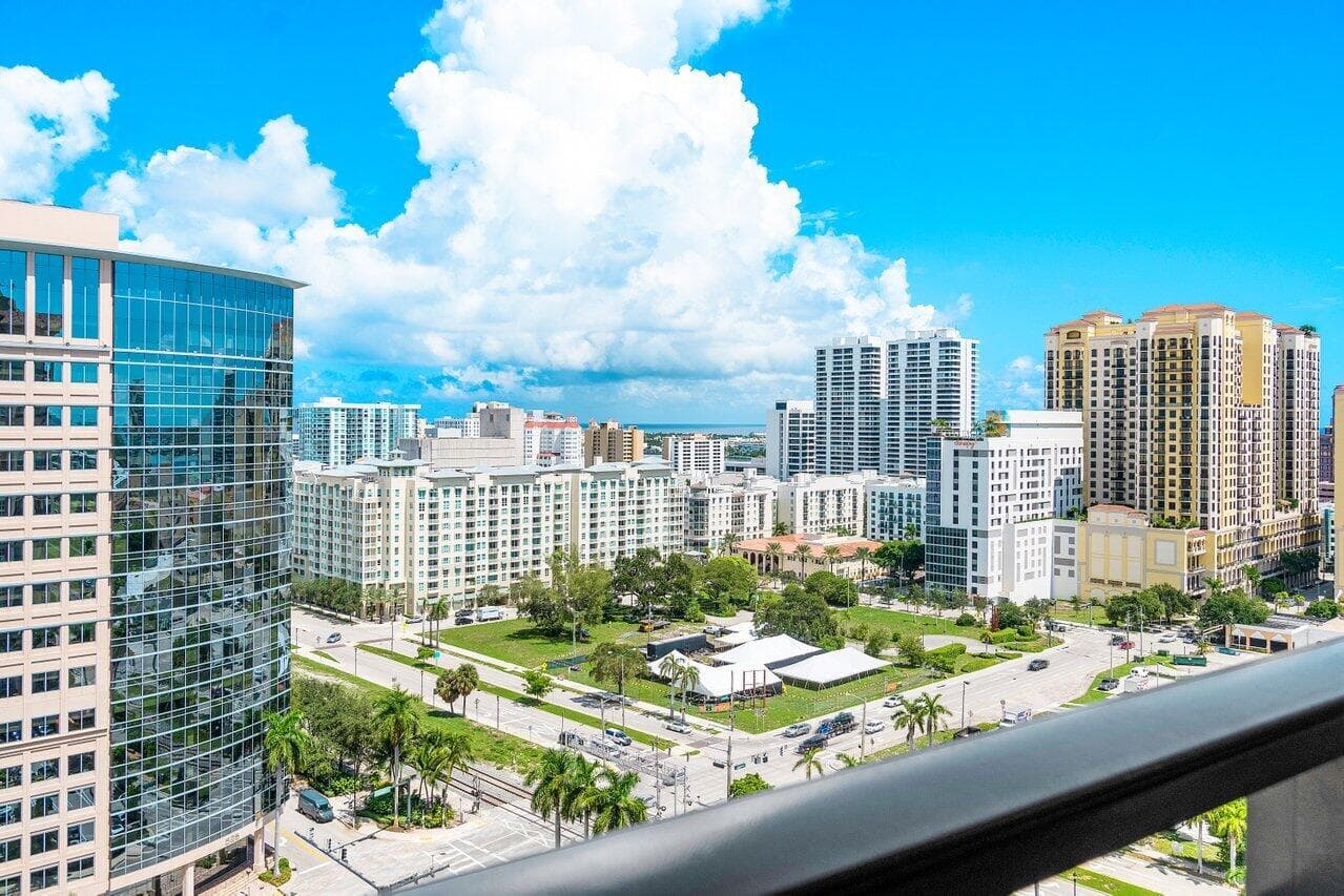550 Okeechobee Boulevard 1809, West Palm Beach, FL 33401 — photo 4 of 104