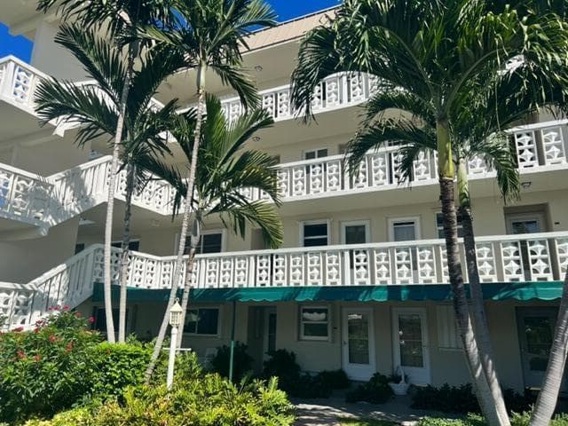 52 Yacht Club Drive 308, North Palm Beach, FL 33408 — photo 22 of 23