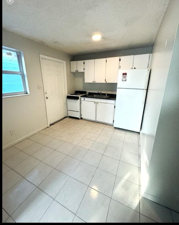 720 NW 6th Avenue 5, Pompano Beach, FL 33060 — photo 2 of 4