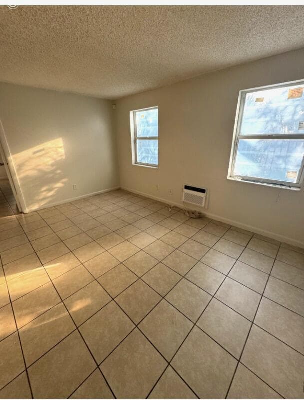 720 NW 6th Avenue 5, Pompano Beach, FL 33060 — photo 3 of 4