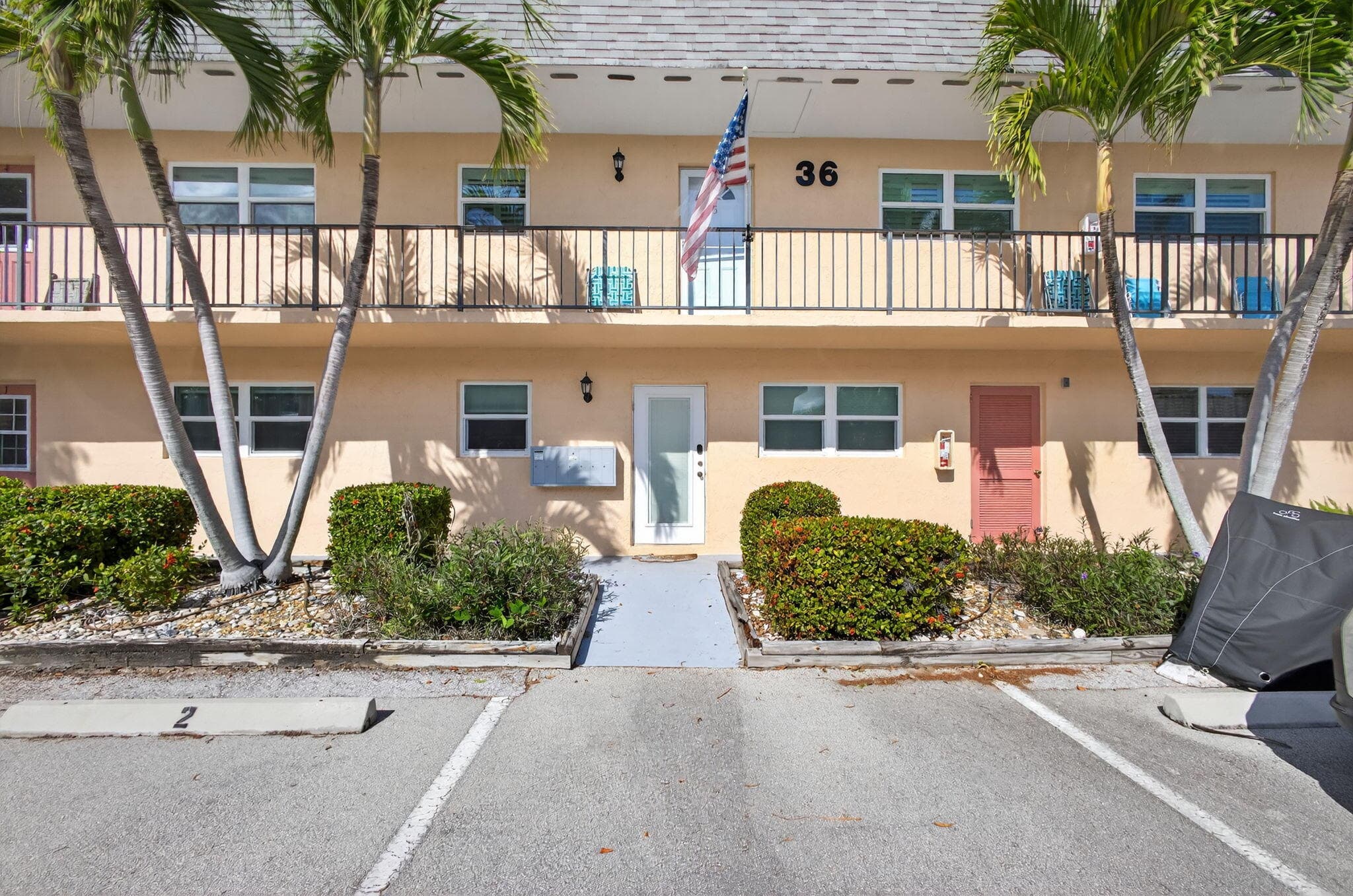 2950 SE Ocean Blvd Boulevard, Stuart, FL 34996 — photo 1 of 31